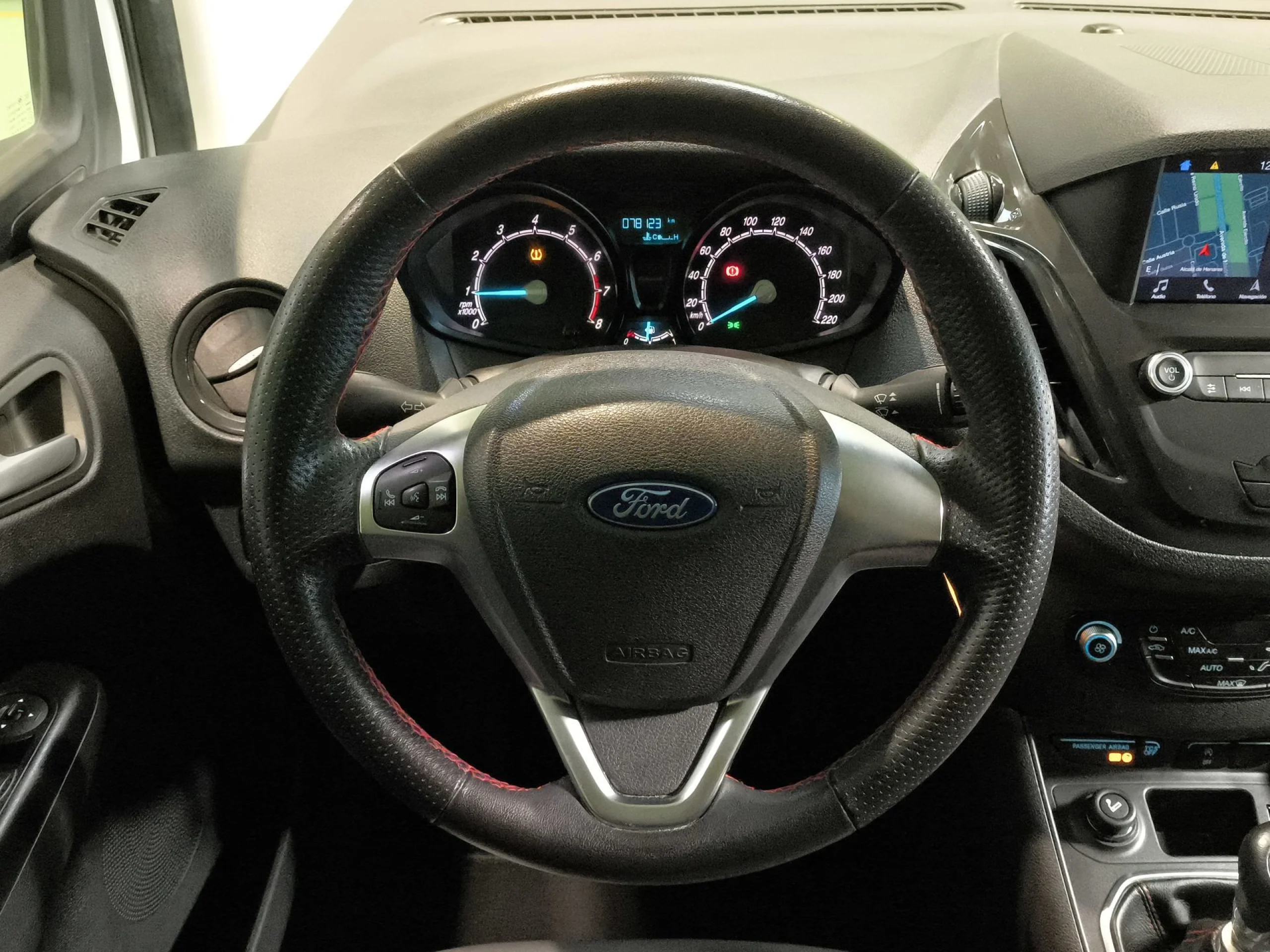 Ford Tourneo Courier 1.0 EcoBoost Sport 74 kW (100 CV) - Foto 11