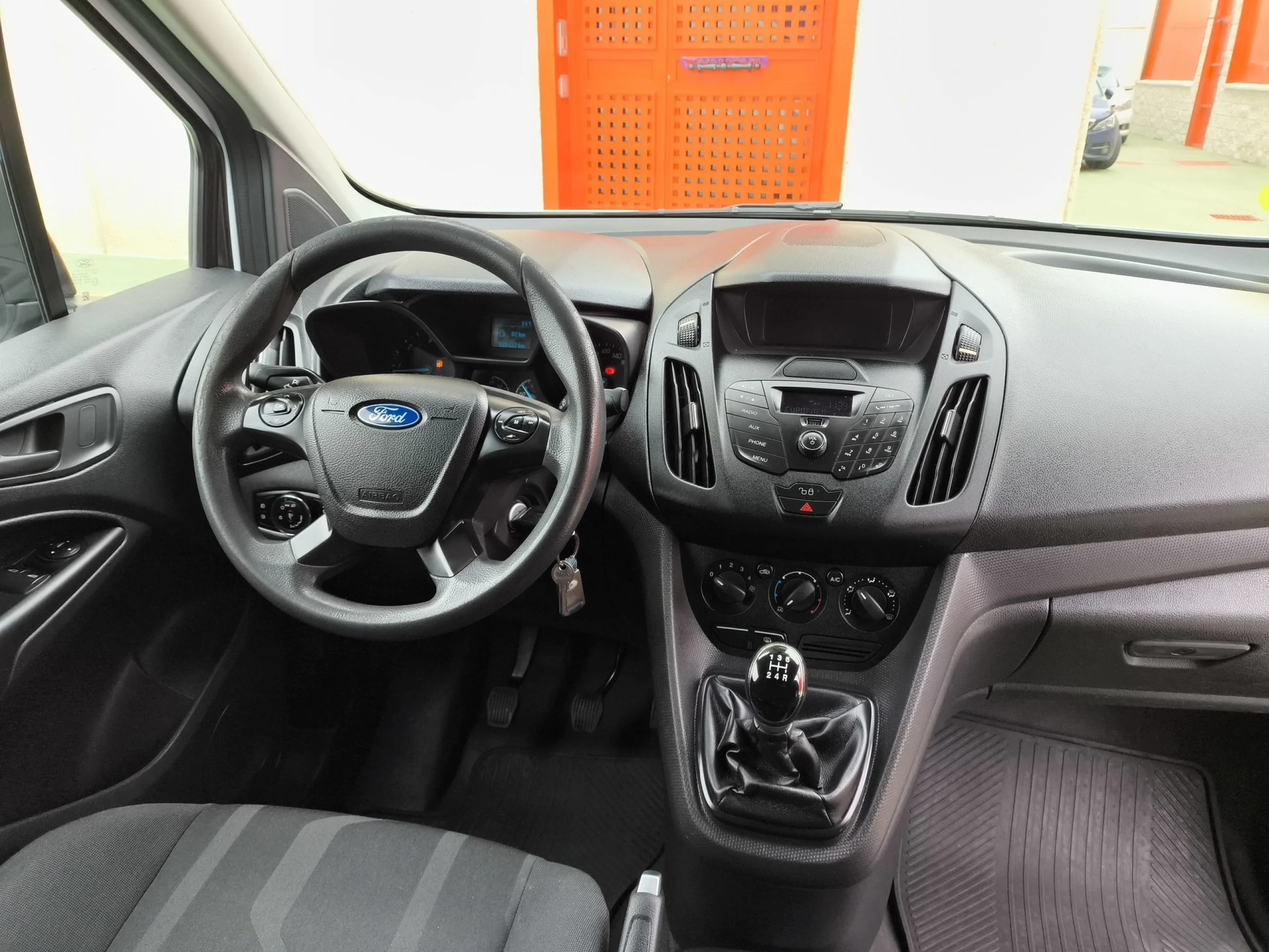 Ford Transit connect Furgon 1.6 TDCi Trend 200 L1 55 kW (75 CV) - Foto 19