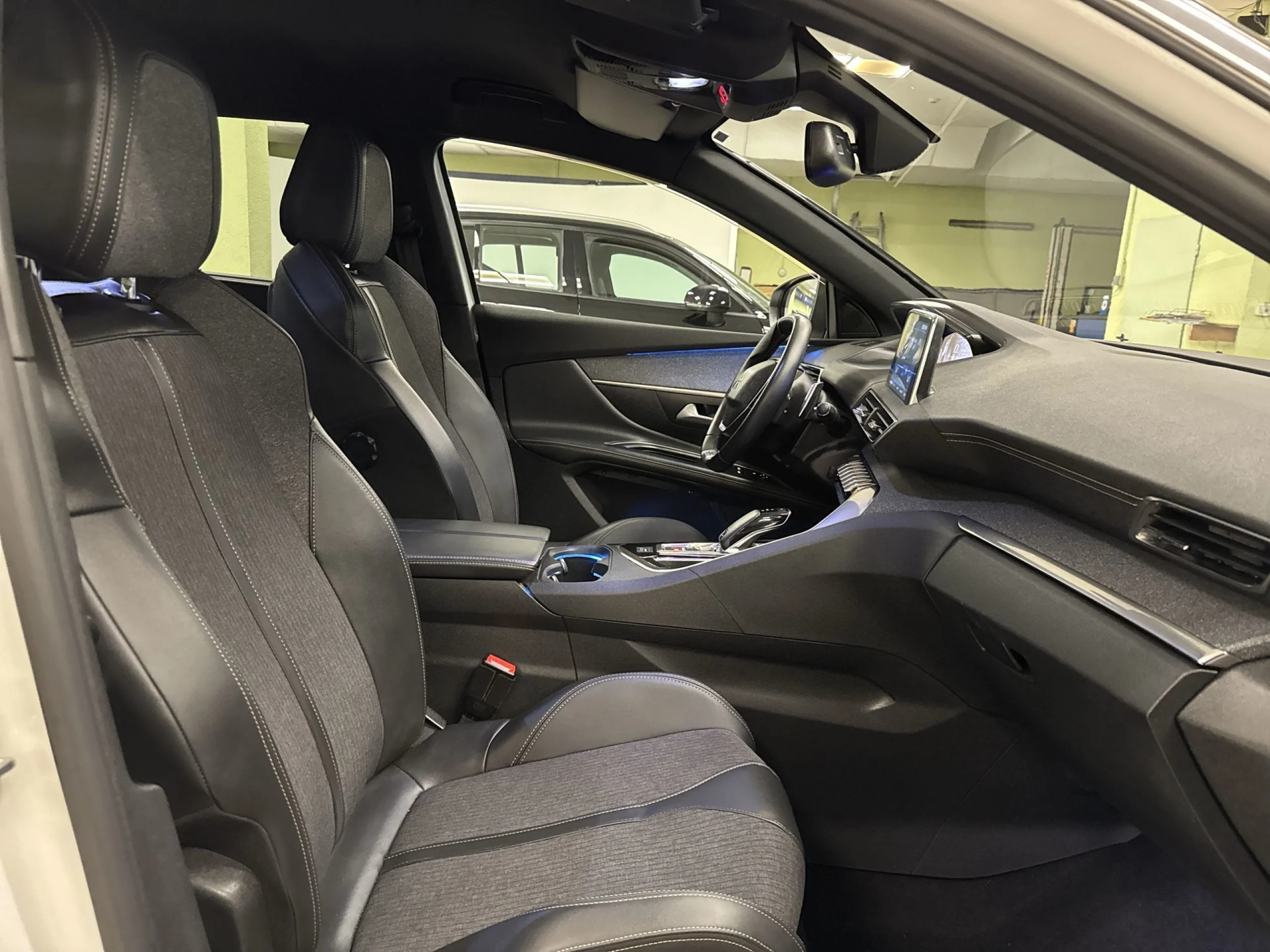 Peugeot 5008 PureTech 130 GT Line EAT8 96 kW (130 CV) - Foto 26