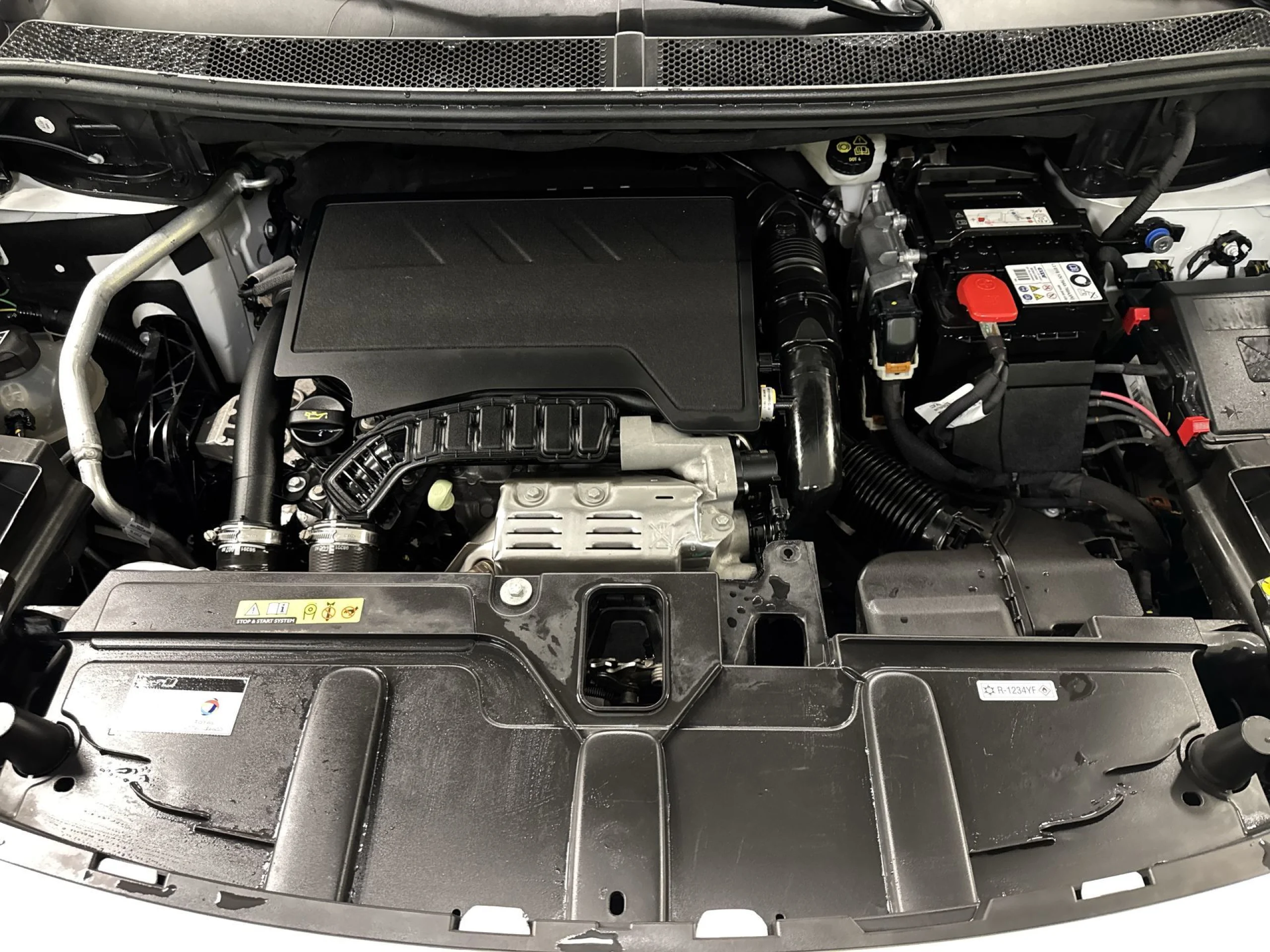 Peugeot 5008 PureTech 130 GT Line EAT8 96 kW (130 CV) - Foto 27