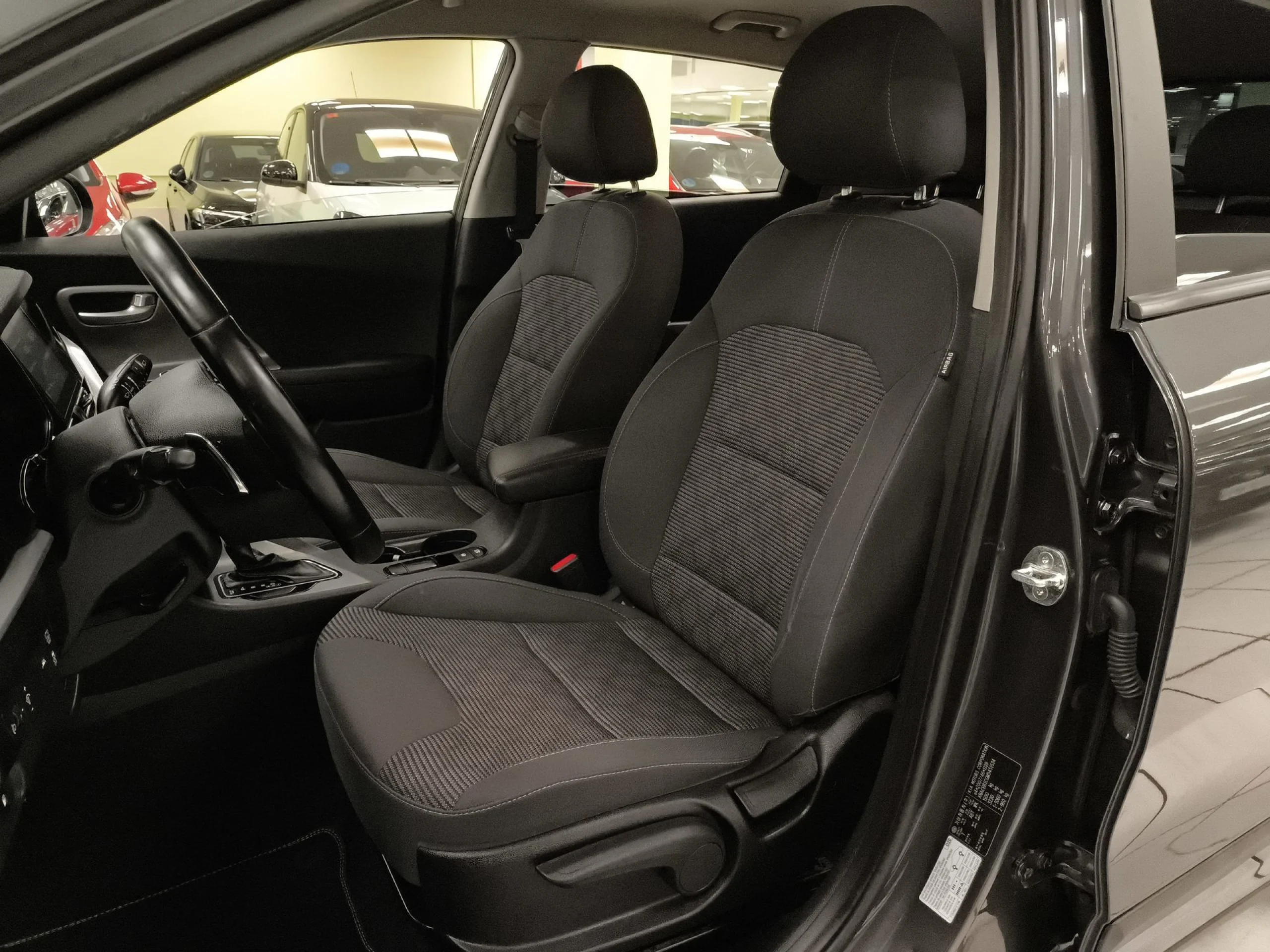 Kia Niro 1.6 GDi HEV Concept 104 kW (141 CV) - Foto 8