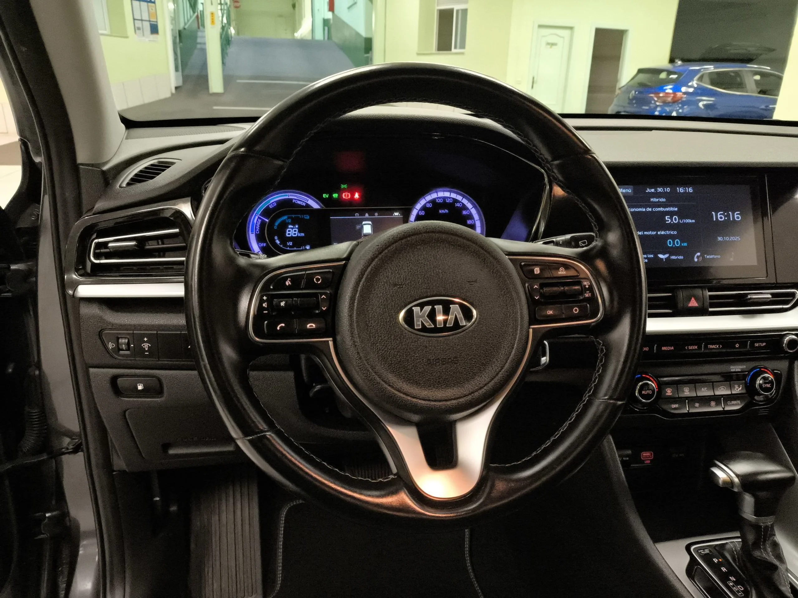 Kia Niro 1.6 GDi HEV Concept 104 kW (141 CV) - Foto 13