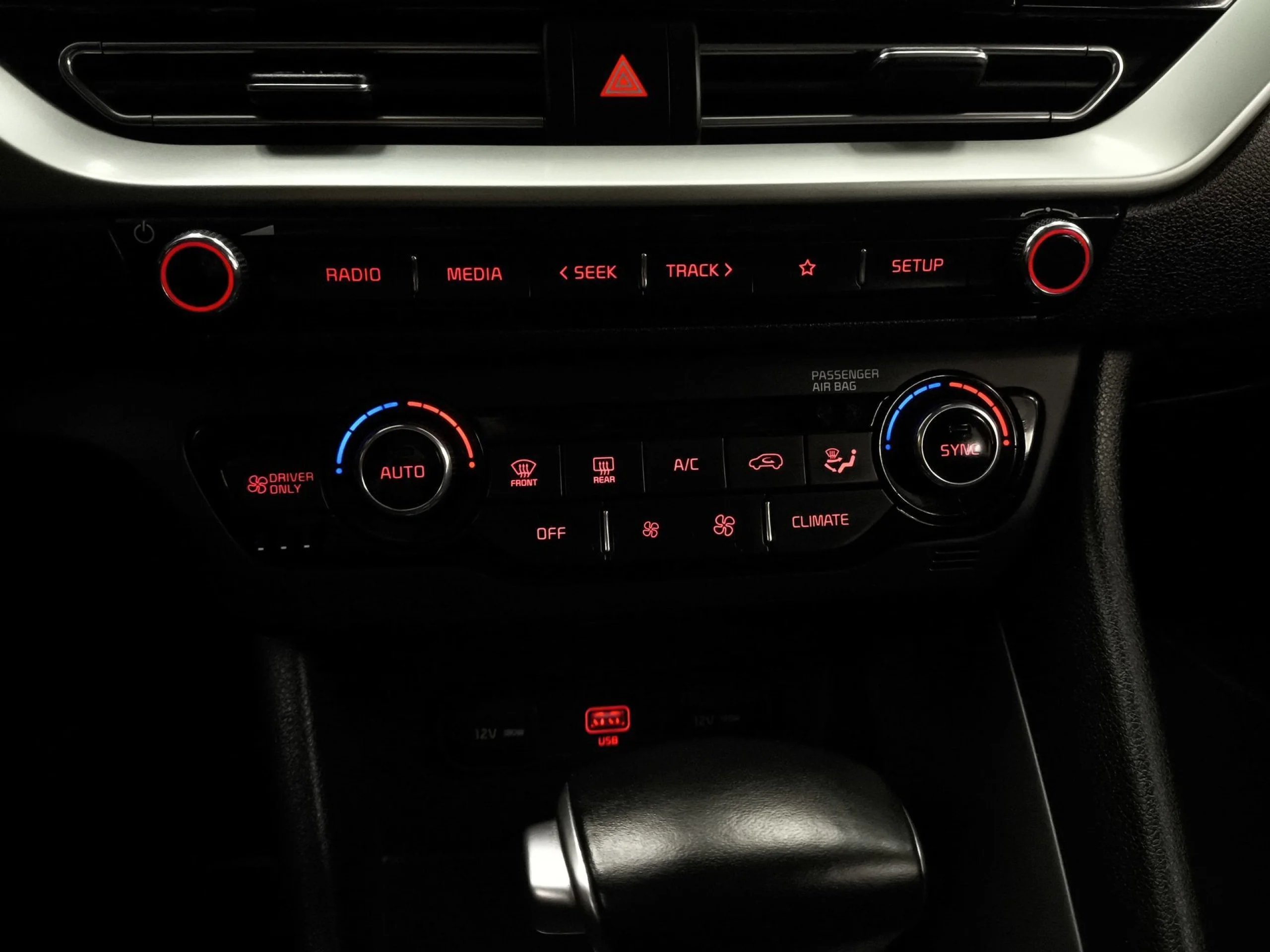 Kia Niro 1.6 GDi HEV Concept 104 kW (141 CV) - Foto 18