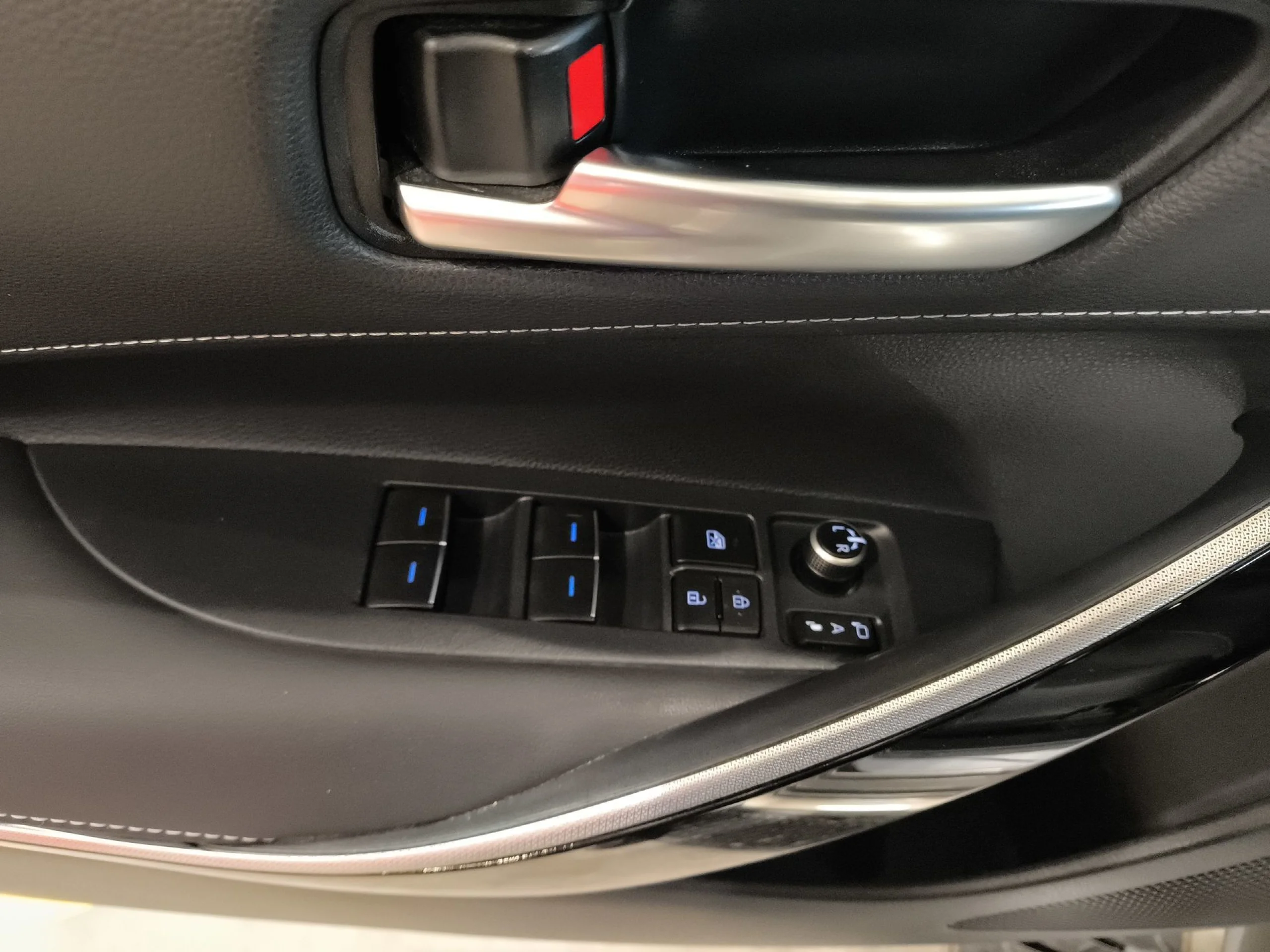 Toyota Corolla Touring Sports 180H Feel! E-CVT 132 kW (180 CV) - Foto 10