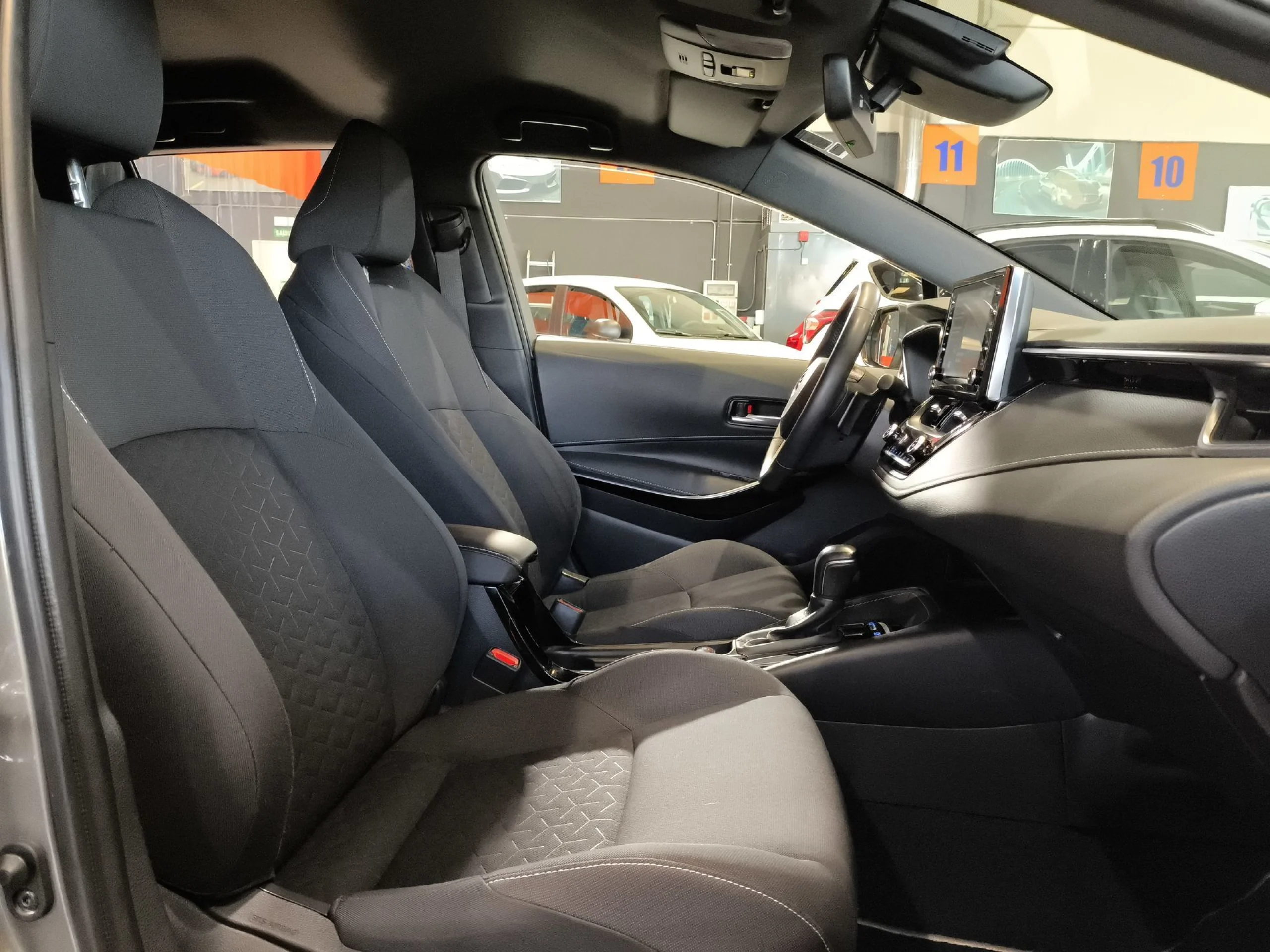 Toyota Corolla Touring Sports 180H Feel! E-CVT 132 kW (180 CV) - Foto 22