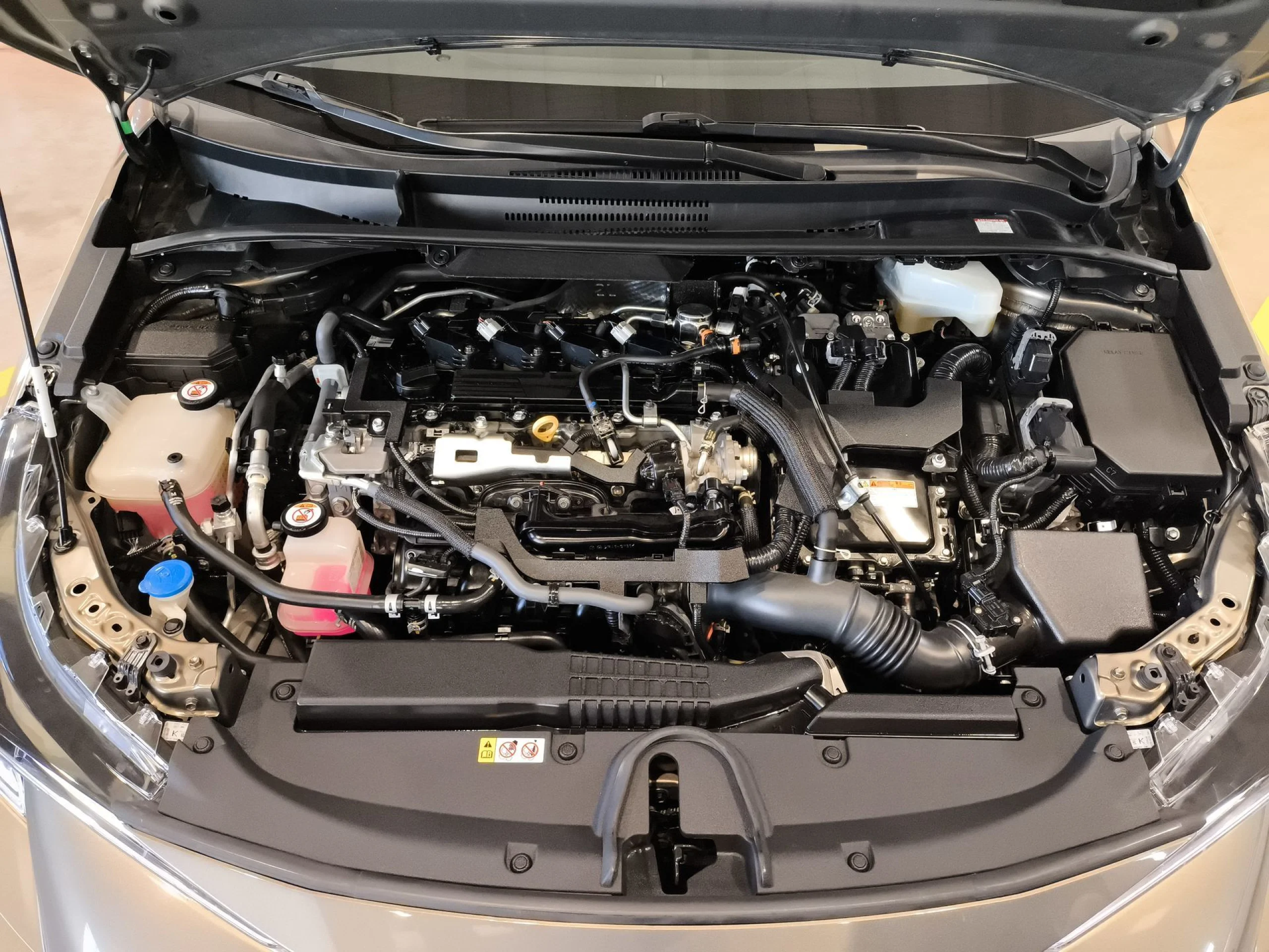 Toyota Corolla Touring Sports 180H Feel! E-CVT 132 kW (180 CV) - Foto 23