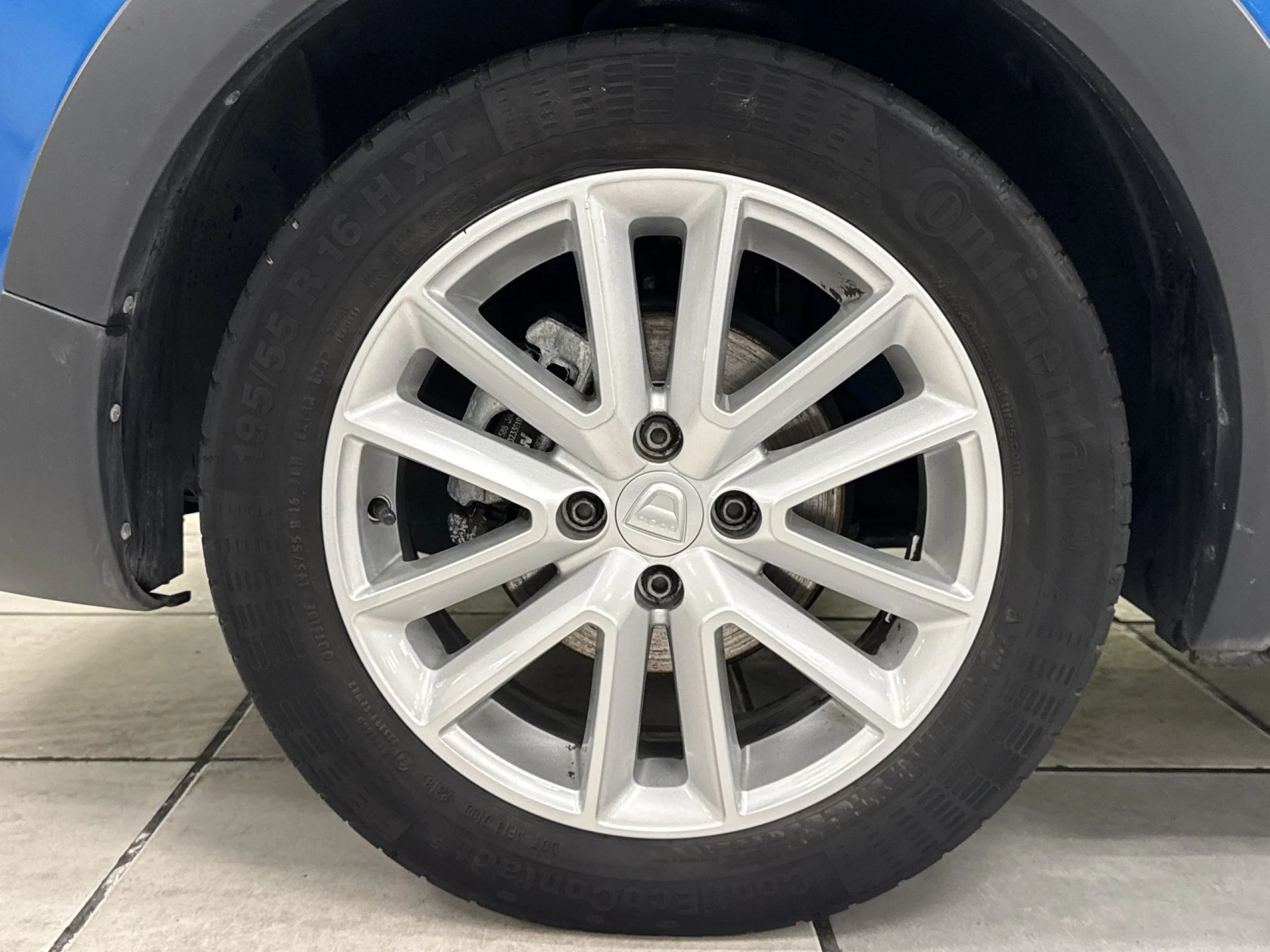 Dacia Lodgy Serie Limitada Nómada 1.6 75 kW (100 CV) 7 Plazas - Foto 7