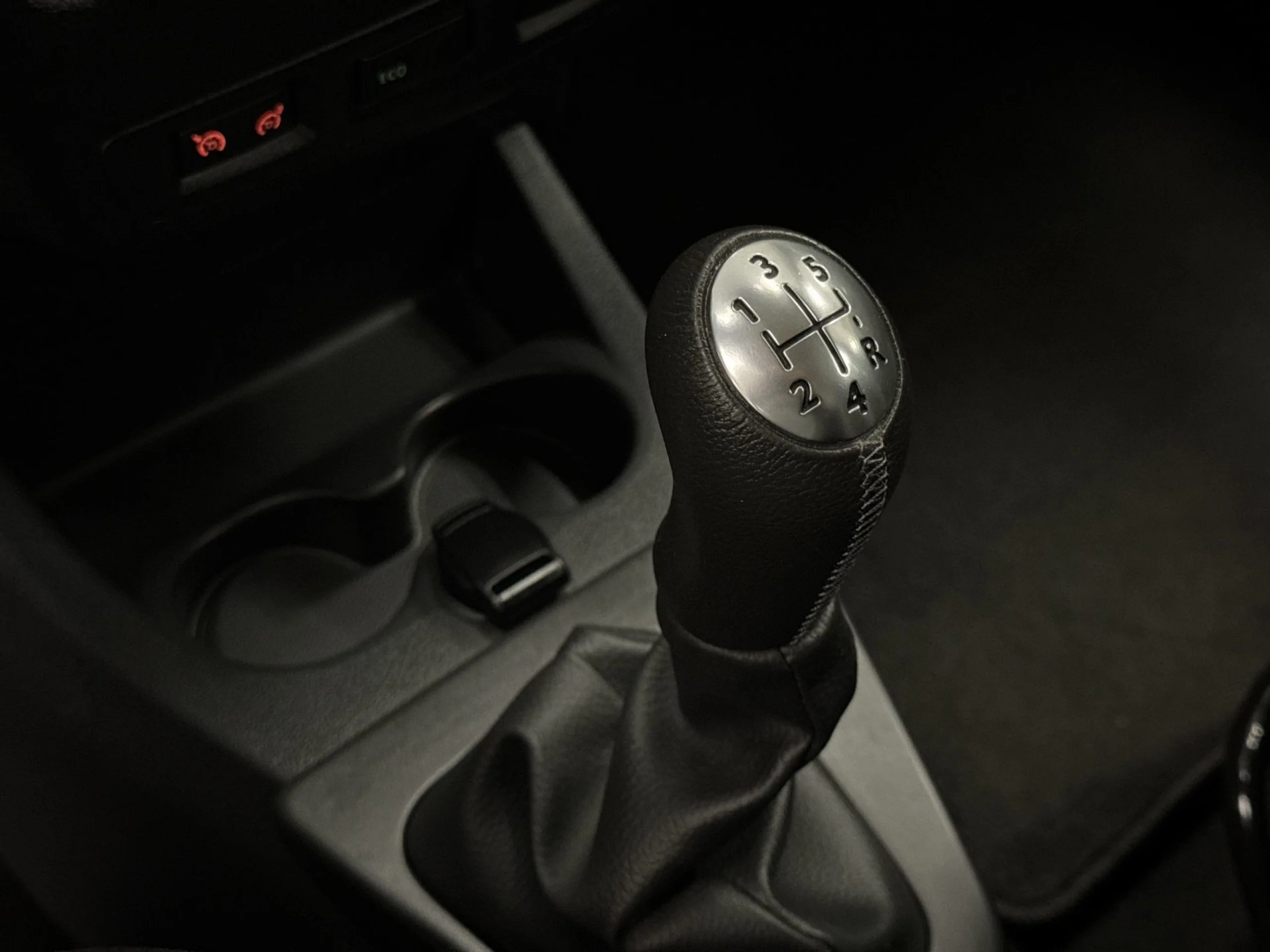 Dacia Lodgy Serie Limitada Nómada 1.6 75 kW (100 CV) 7 Plazas - Foto 19