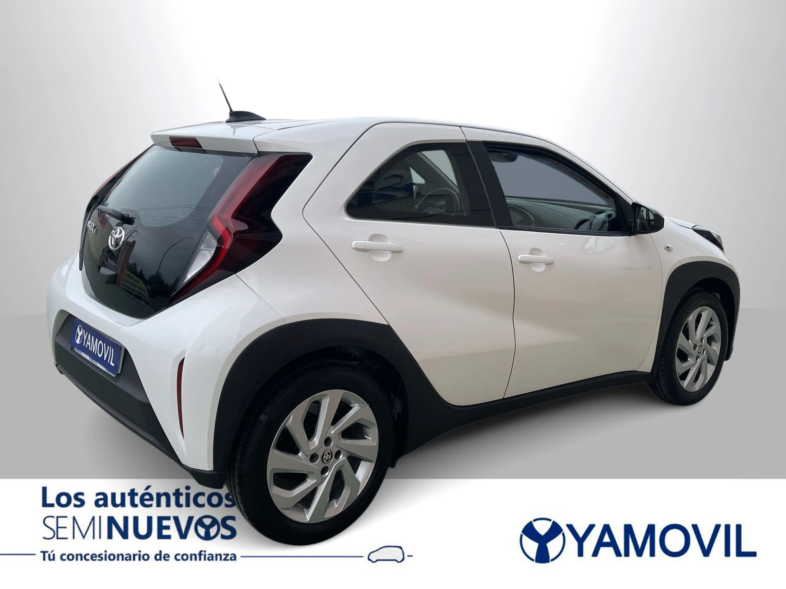 Toyota Aygo x cross 1.0 VVT-I Play 53 kW (72 CV) - Foto 6