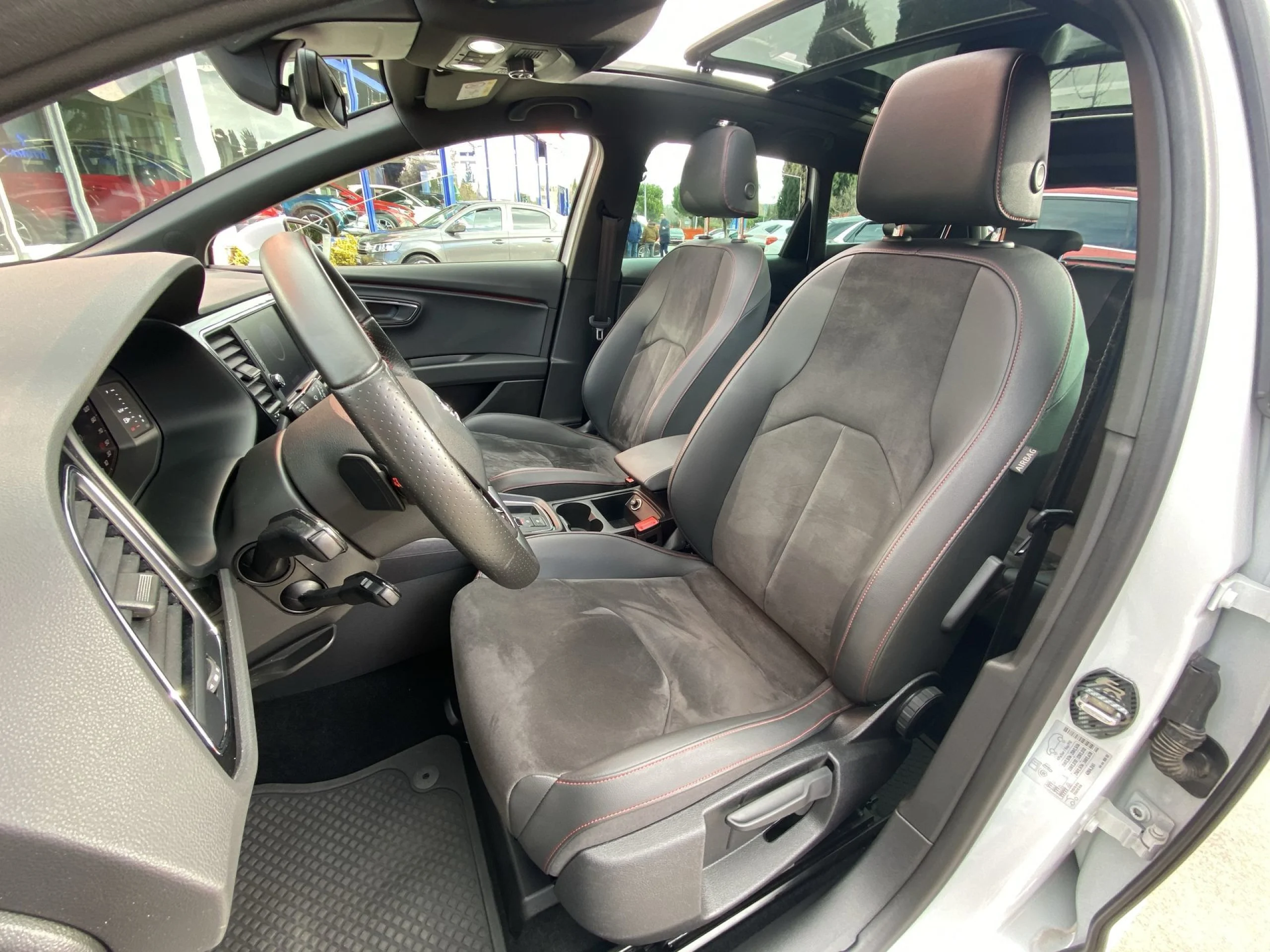 Seat Leon ST 1.5 EcoTSI SANDS FR Fast Edition Plus DSG 110 kW (150 CV) - Foto 8