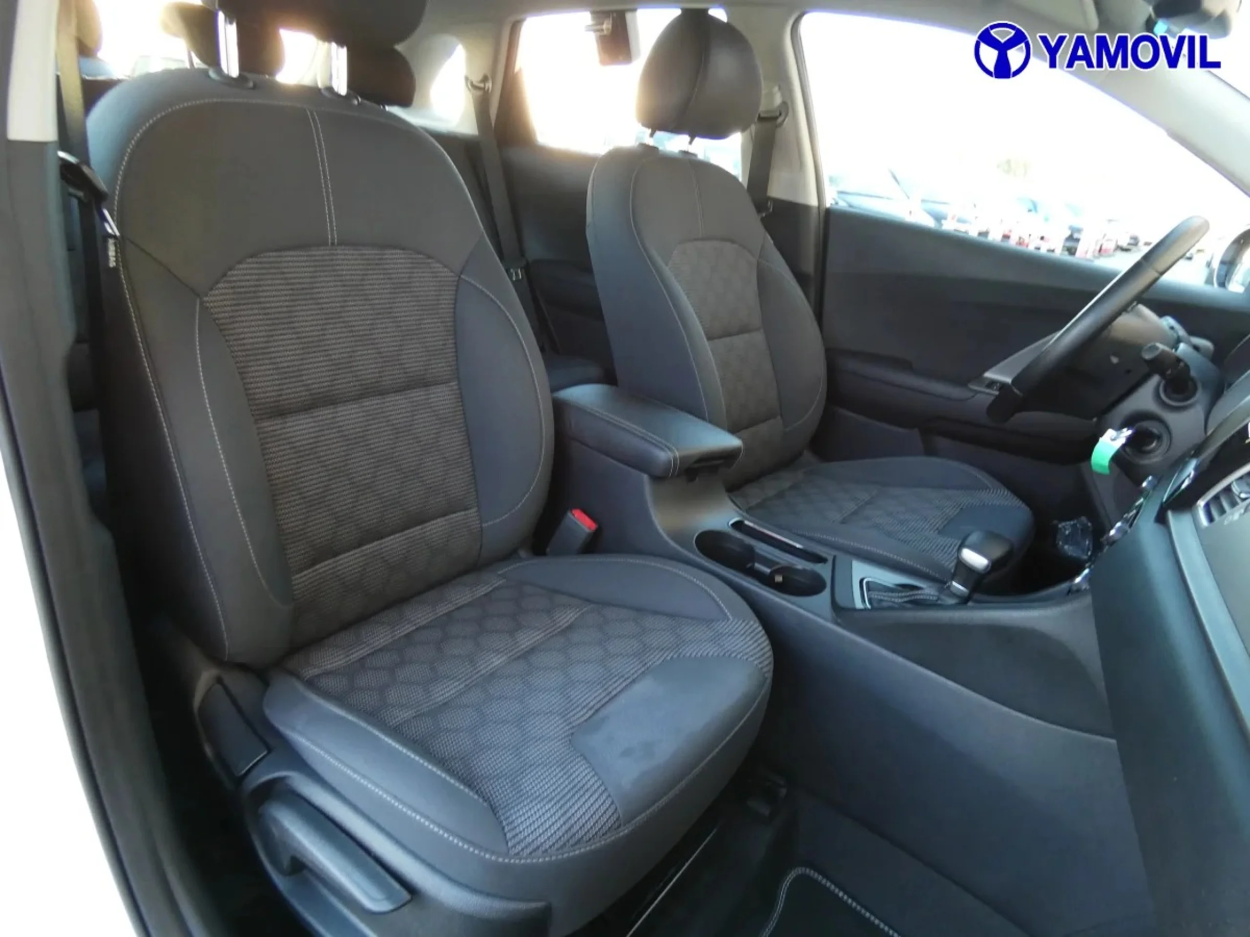 Kia Niro 1.6 GDi HEV Híbrido Drive 104 kW (141 CV) - Foto 15