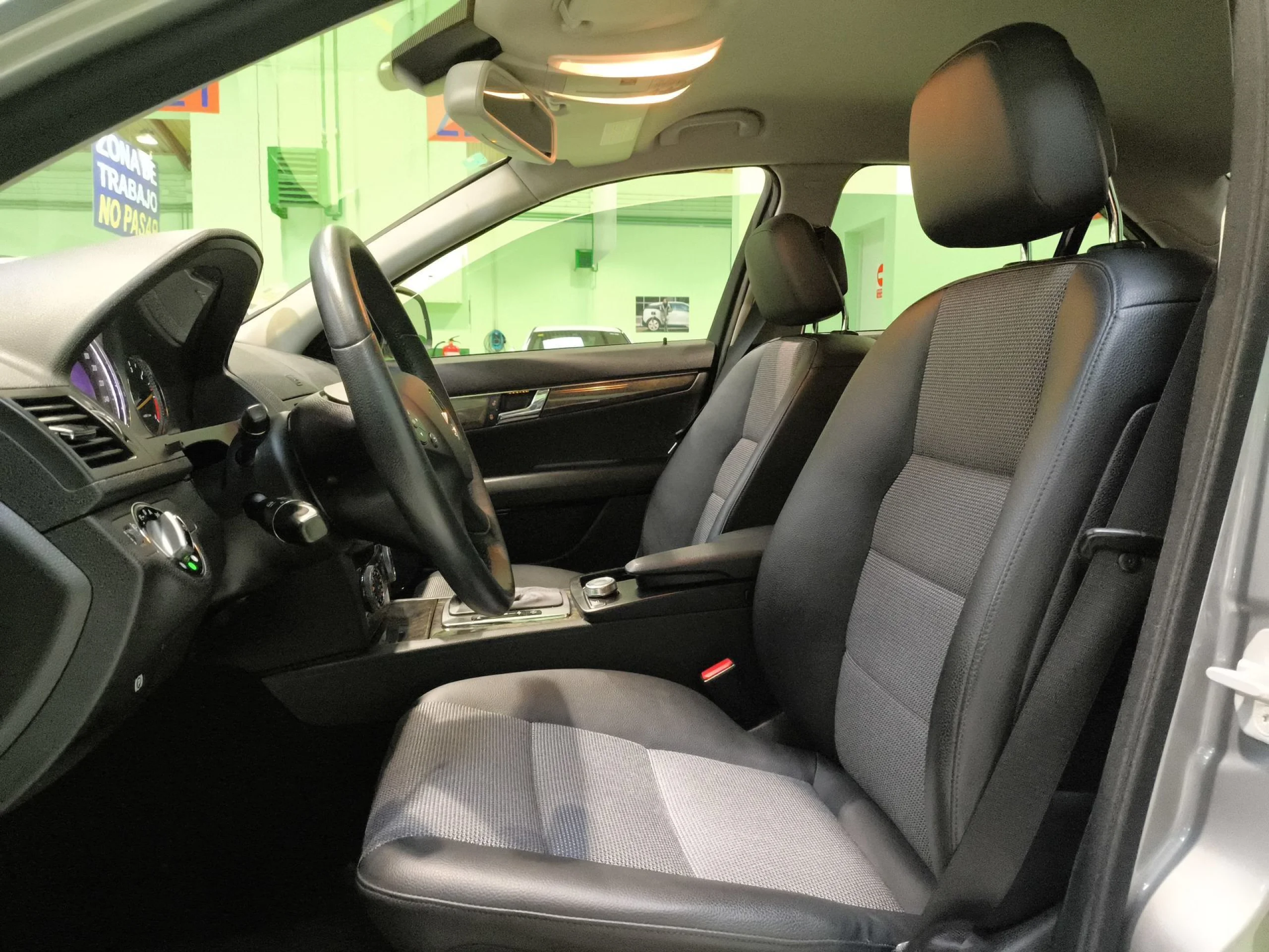 Mercedes-Benz Clase C 320 CDI Avantgarde 165 kW (224 CV) - Foto 8