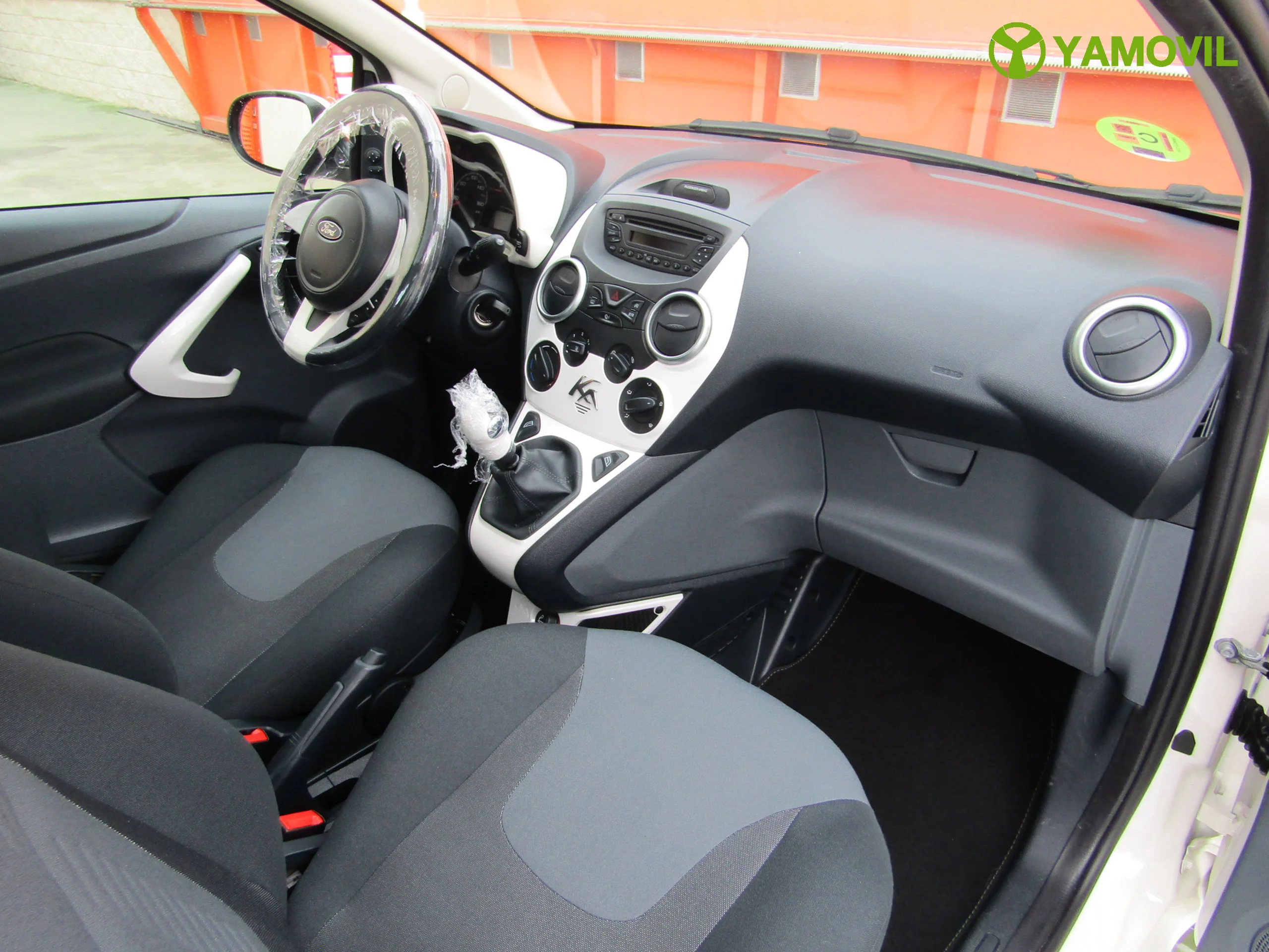 Ford Ka 1.2 DURATEC 69CV TITANIUM - Foto 11