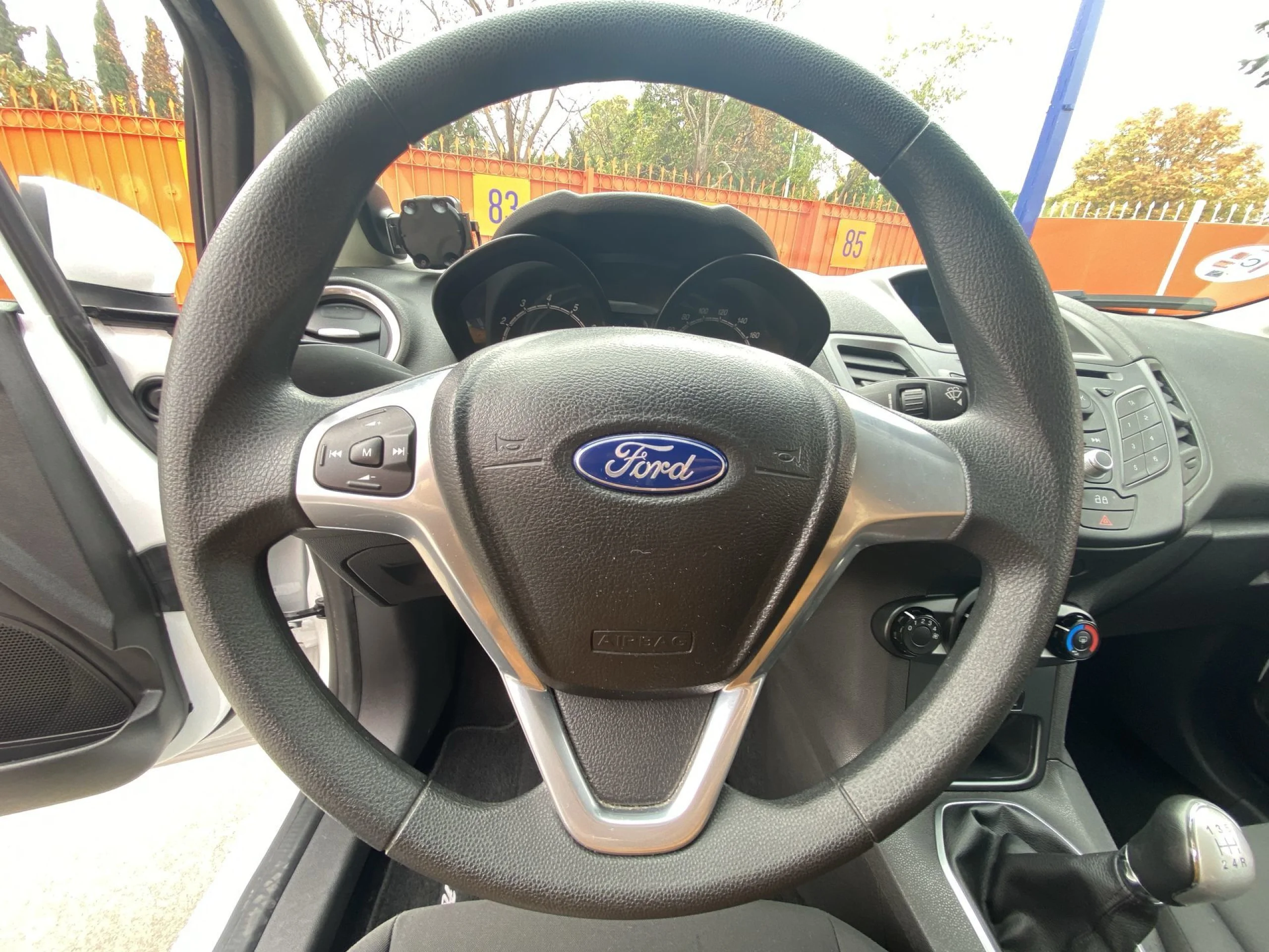 Ford Fiesta 1.25 Duratec Trend 60 kW (82 CV) - Foto 11