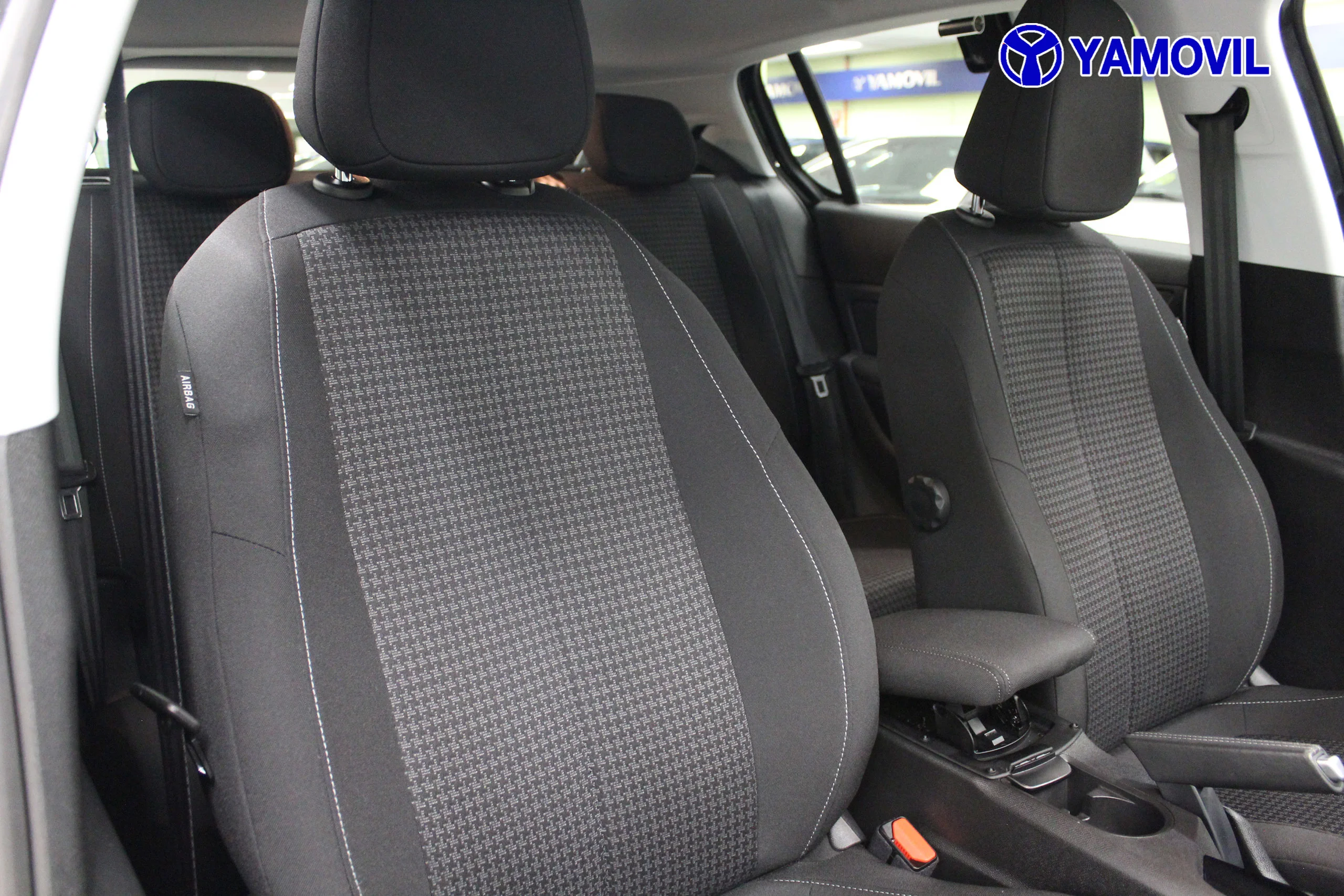 Peugeot 308 PEUGEOT 308 1.6 BLUEHDI 120CV STYLE 5P. - Foto 17