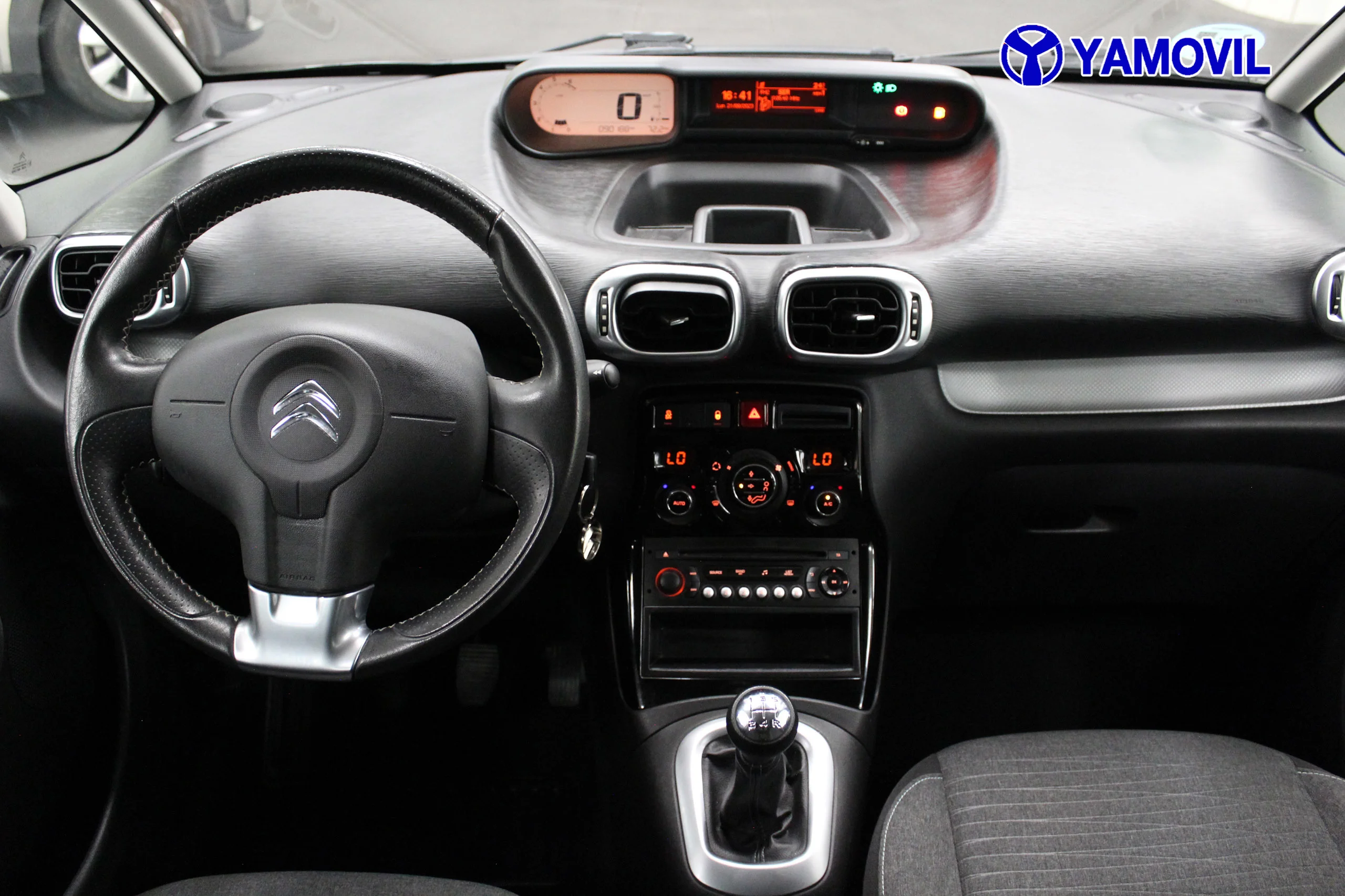 Citroen C3 Picasso PureTech 110 SANDS Feel 81 kW (110 CV) - Foto 21