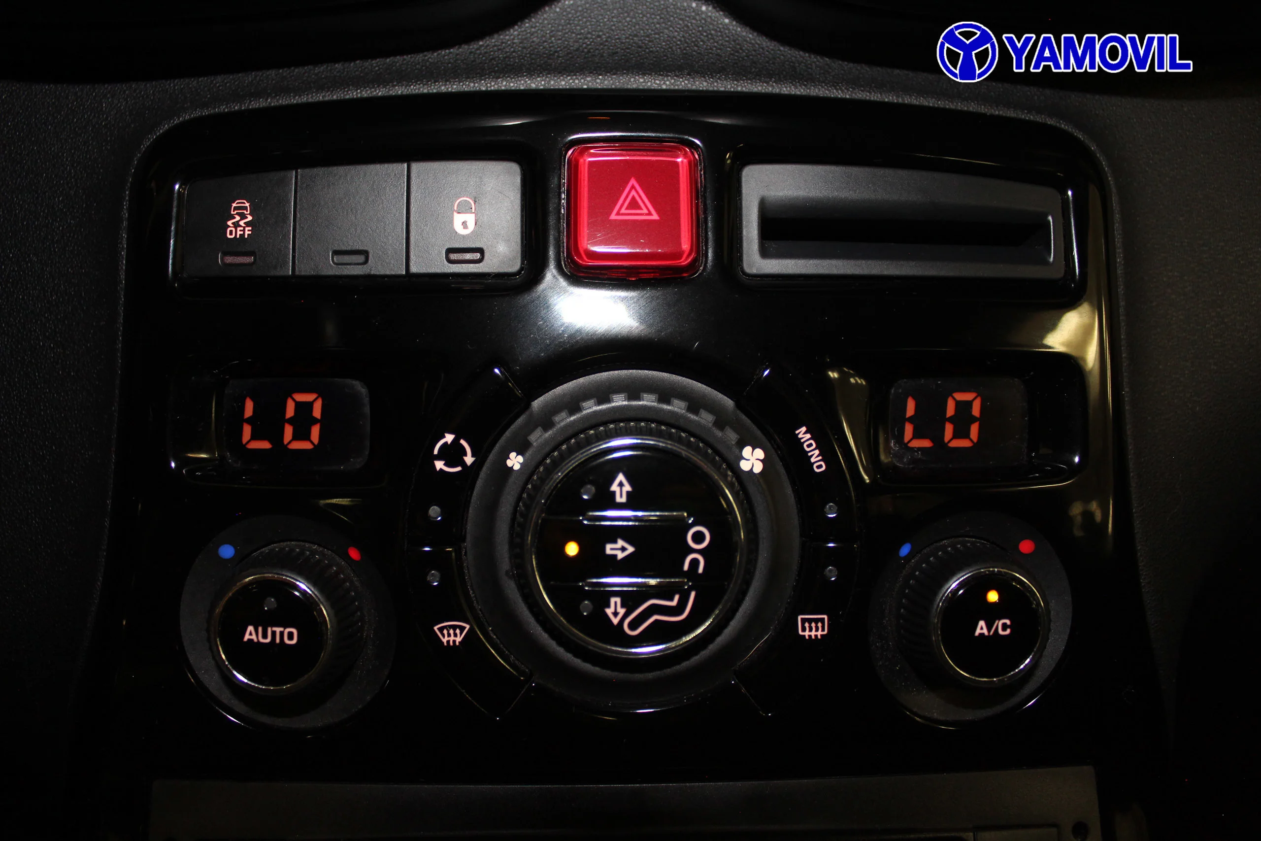 Citroen C3 Picasso PureTech 110 SANDS Feel 81 kW (110 CV) - Foto 25