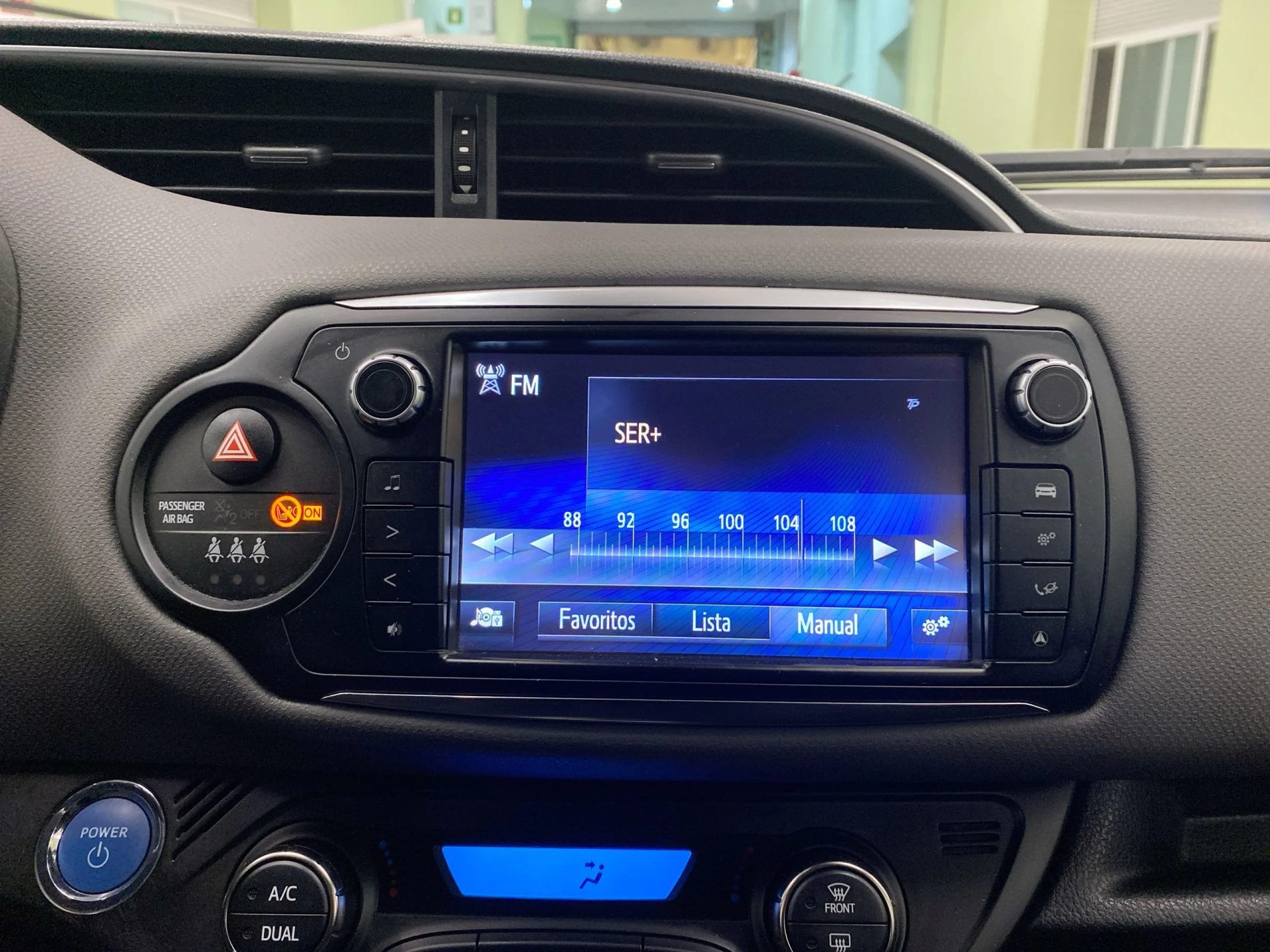 Toyota Yaris 1.5 Hybrid Active 74 kW (100 CV) - Foto 13