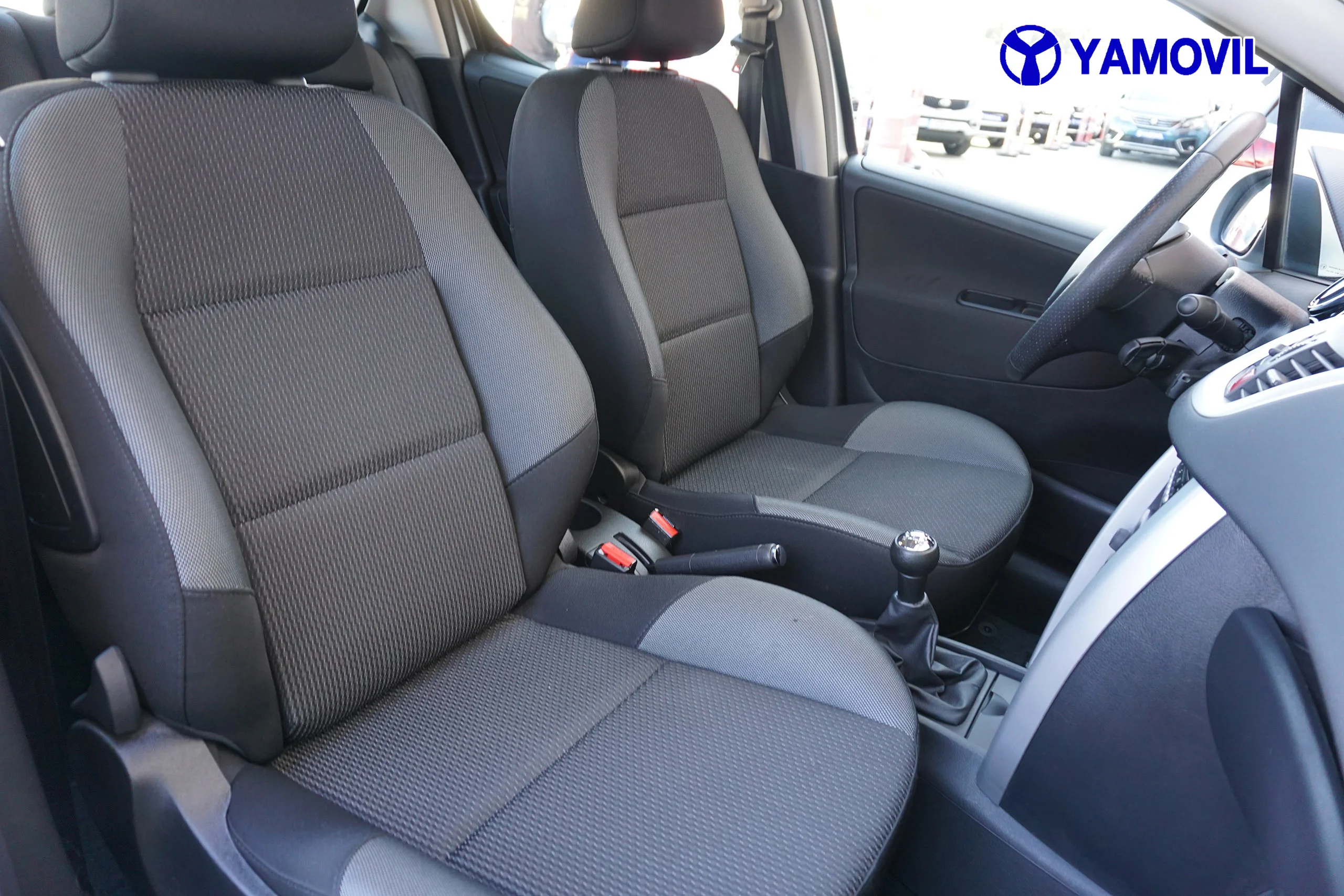 Peugeot 207 1.4 HDI ACTIVE 5P - Foto 15