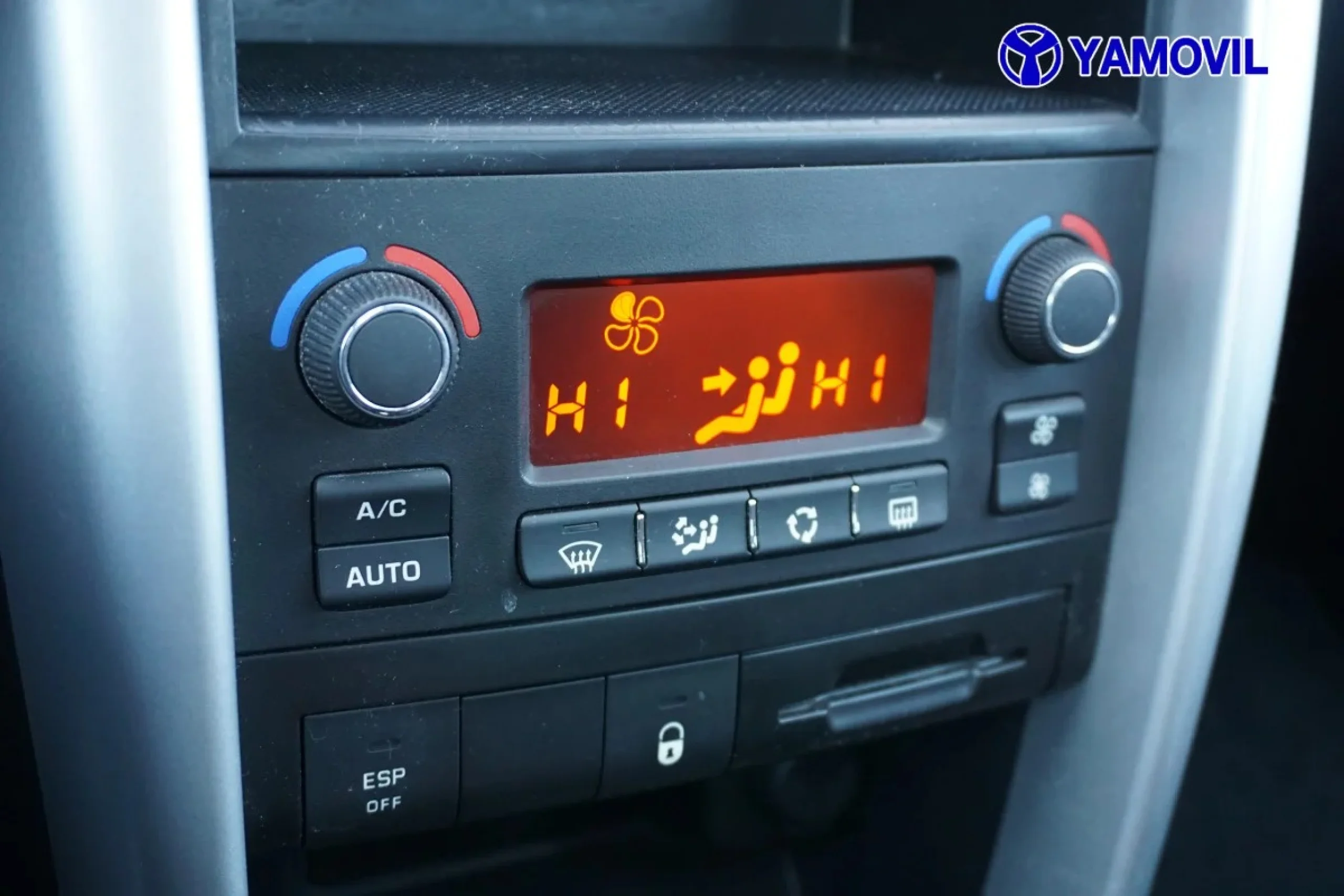 Peugeot 207 1.4 HDI Active FAP 51 kW (70 CV) - Foto 25