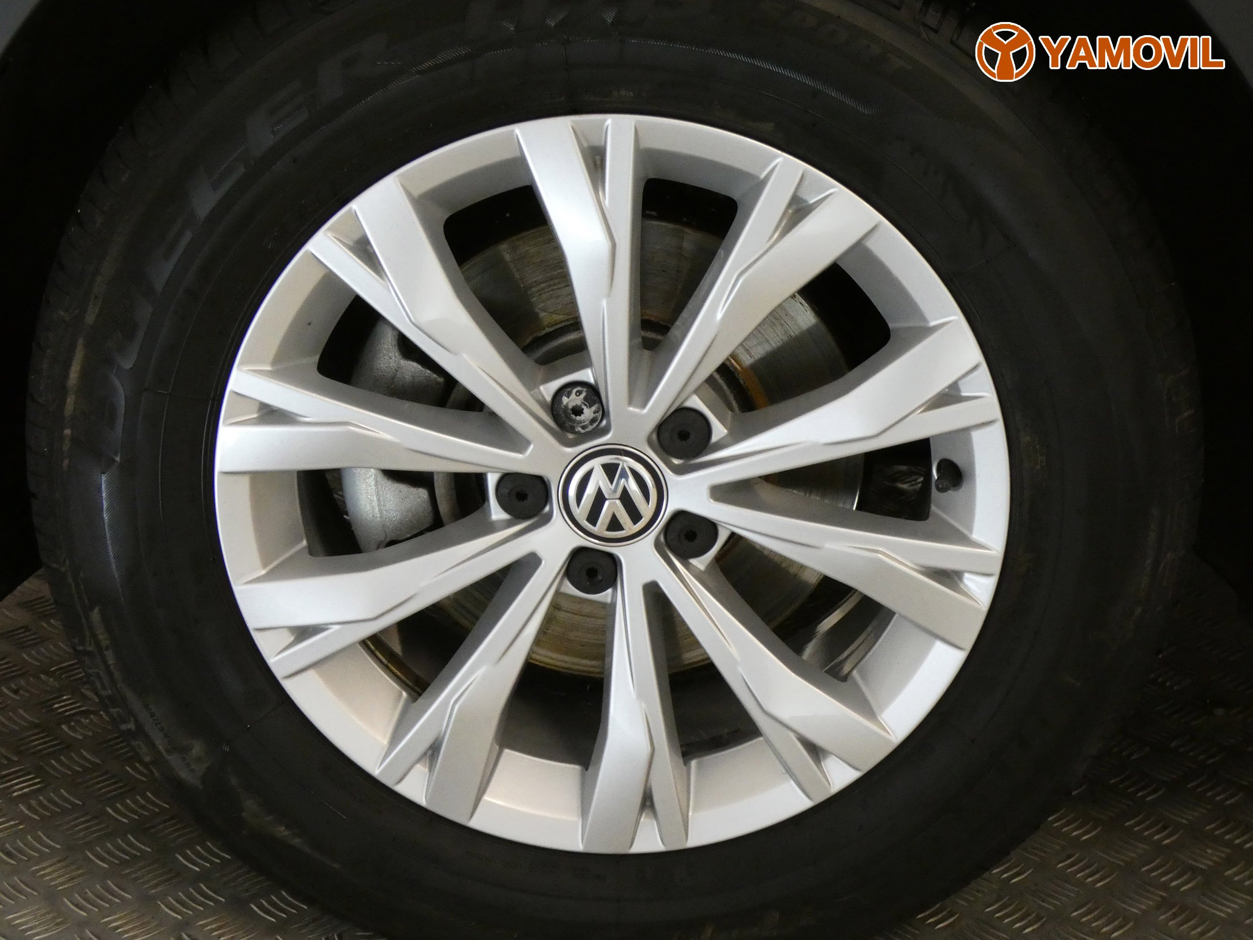 Volkswagen Tiguan 2.0TDI ADVANCE - Foto 9
