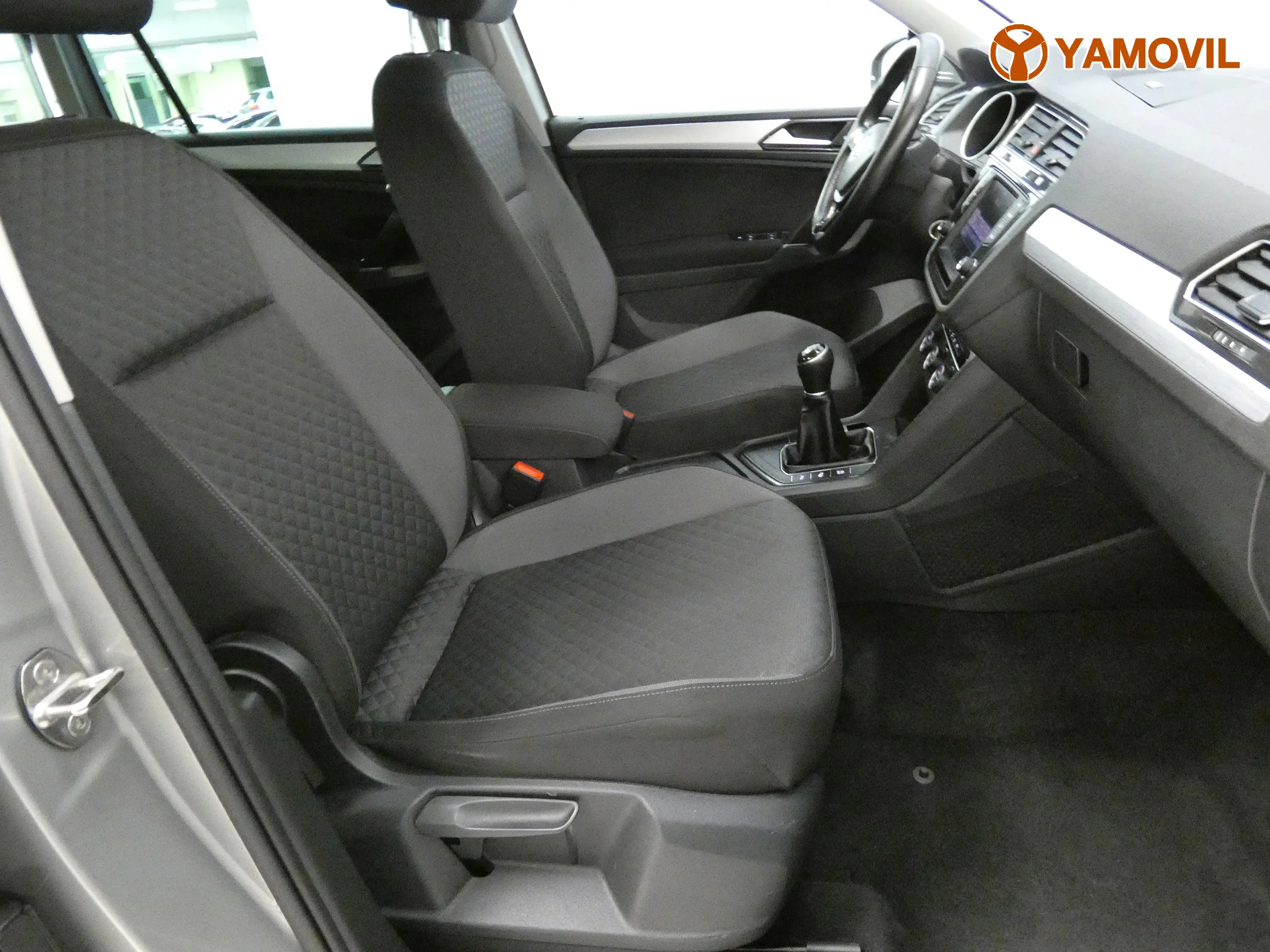 Volkswagen Tiguan 2.0TDI ADVANCE - Foto 16