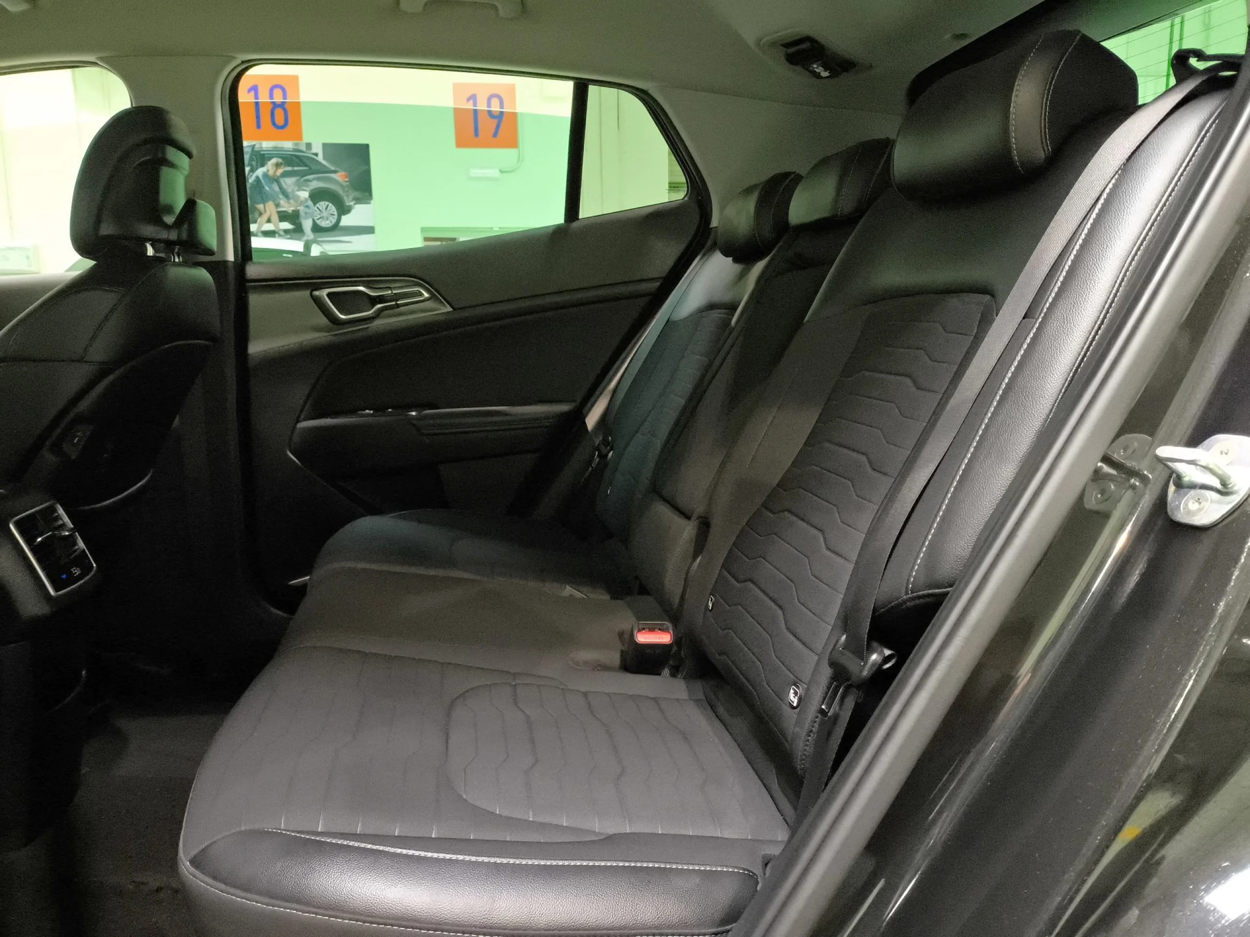 Kia Sportage 1.6 T-GDi MHEV Tech 4x2 112 kW (150 CV) - Foto 19