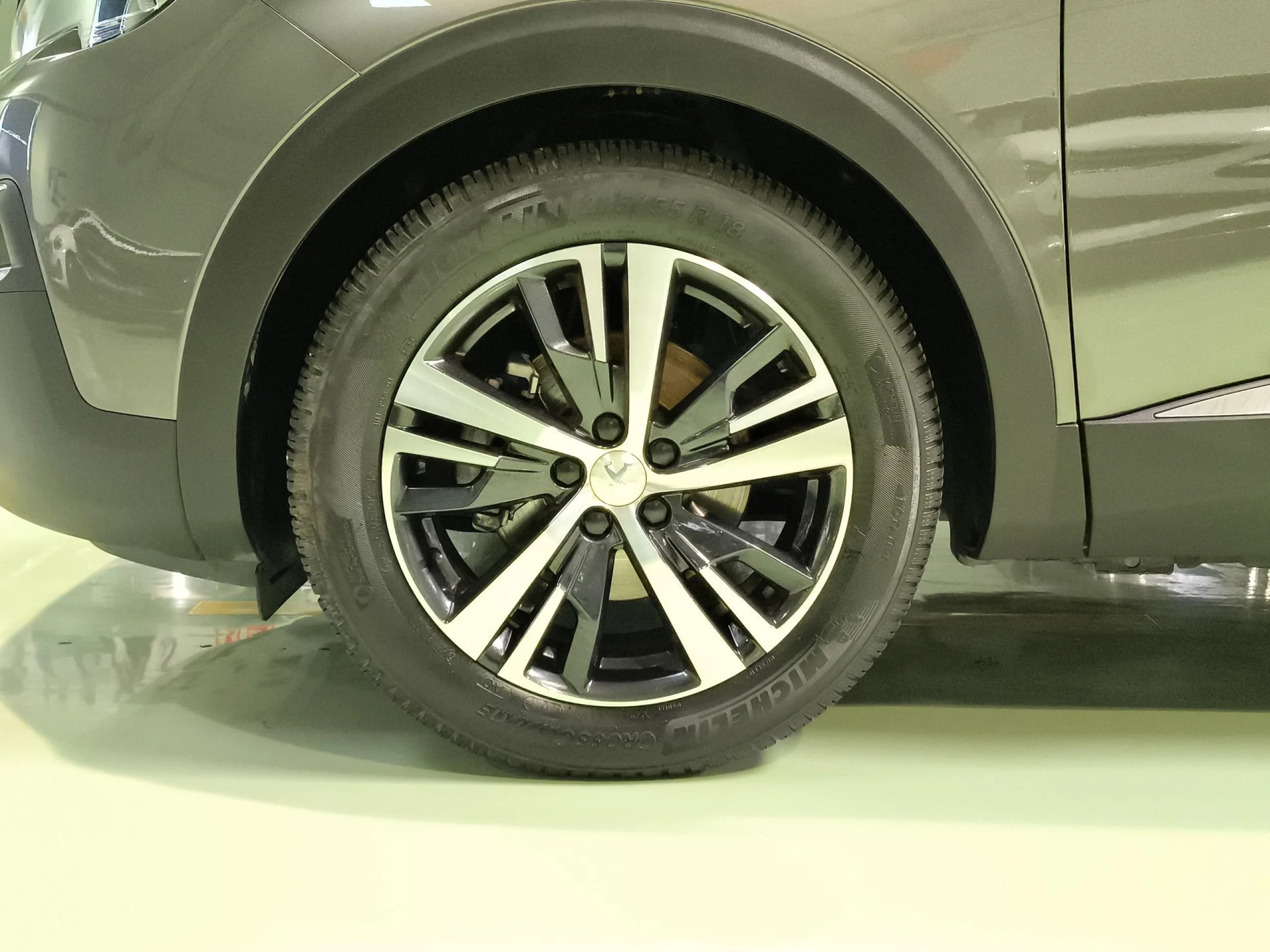 Peugeot 3008 PureTech 130 SANDS Allure 96 kW (130 CV) - Foto 7