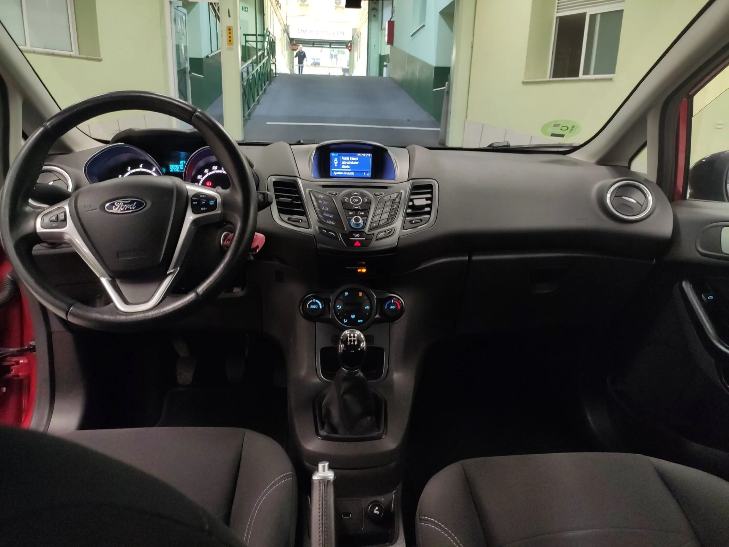 Ford Fiesta 1.0 EcoBoost SANDS Trend 74 kW (100 CV) - Foto 17