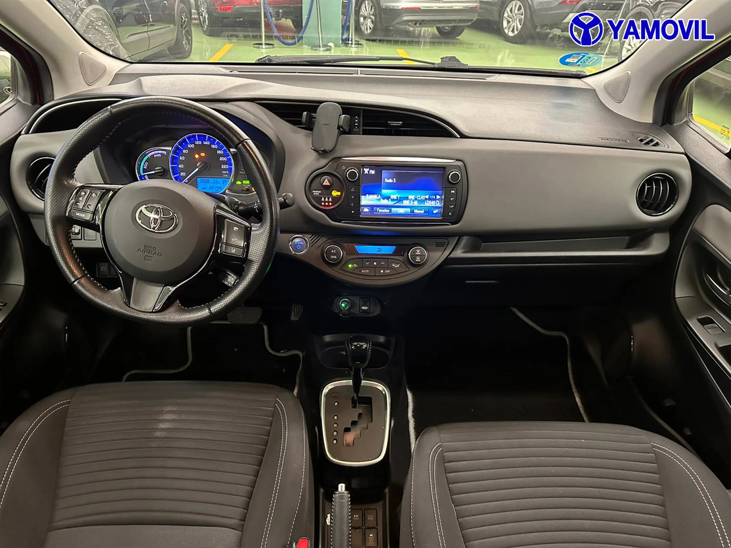 Toyota Yaris 1.5 HYBRID ADVANCE 5P - Foto 3