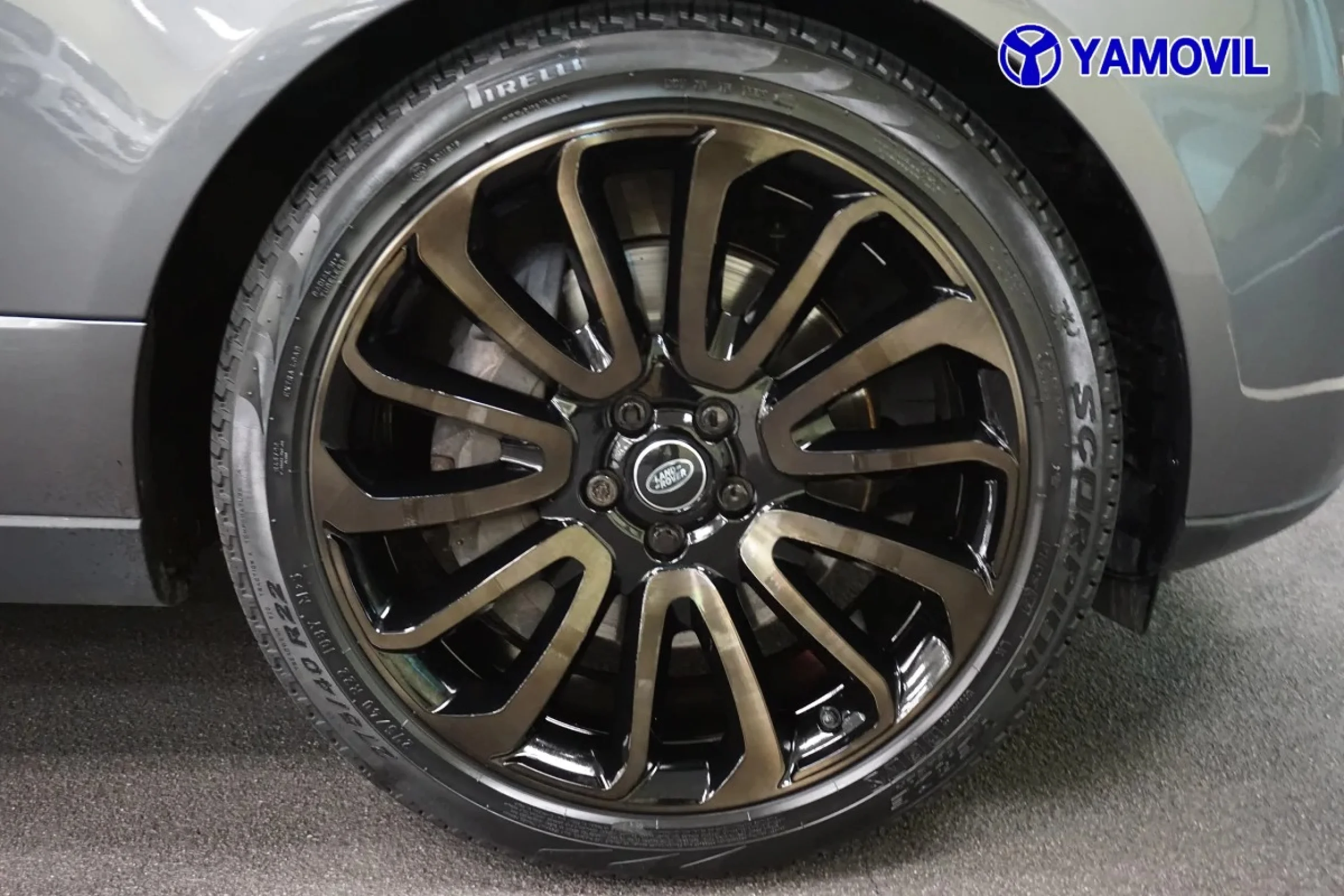 Land Rover Range Rover 4.4 SDV8 Vogue 250 kW (340 CV) - Foto 9