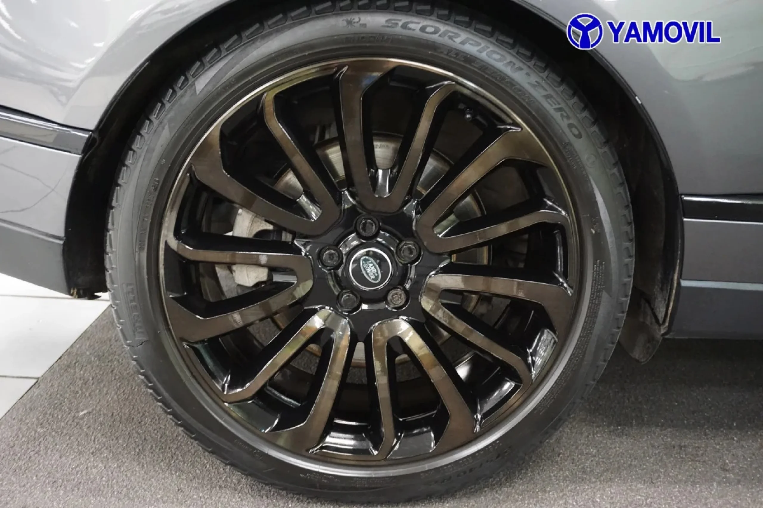 Land Rover Range Rover 4.4 SDV8 Vogue 250 kW (340 CV) - Foto 10