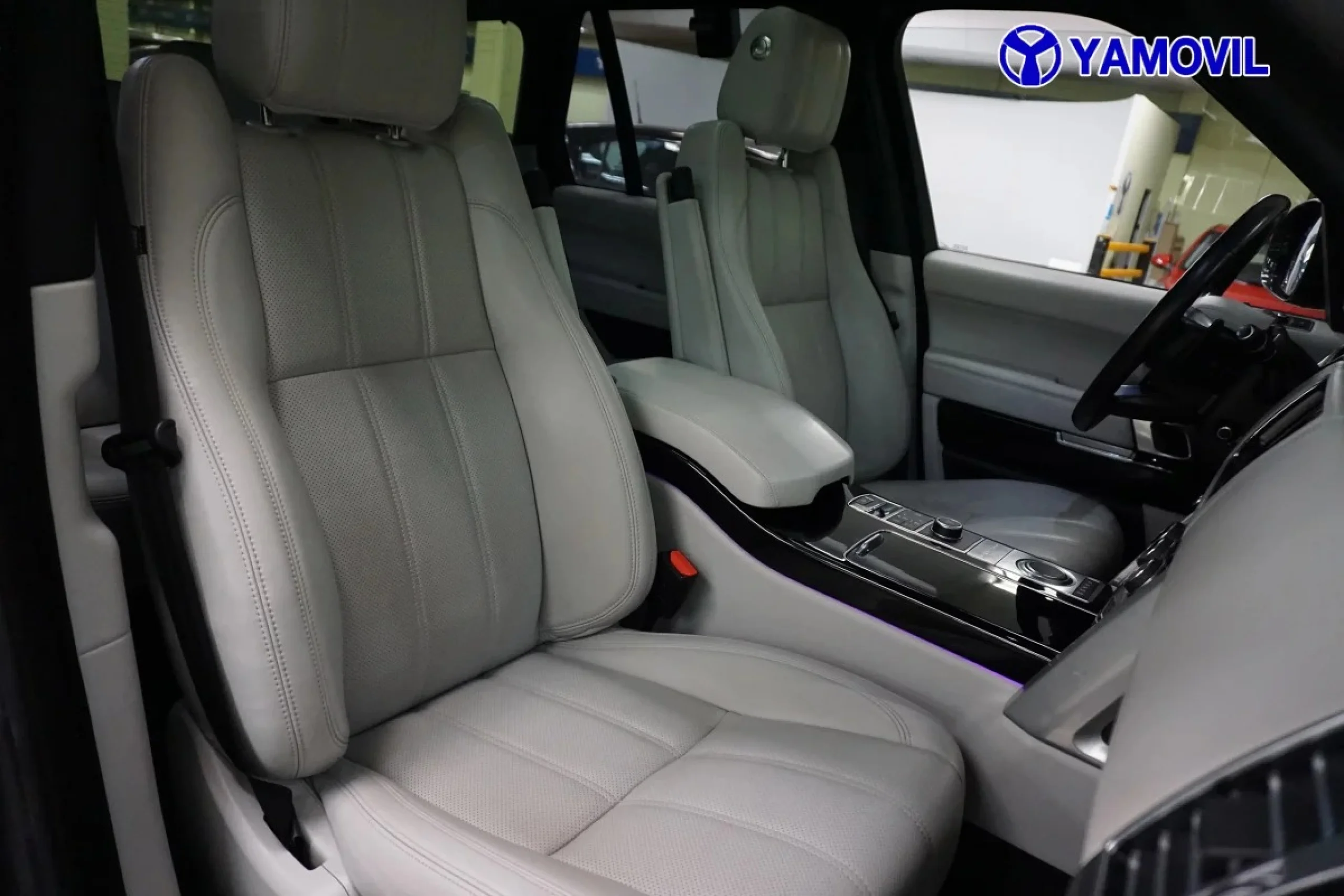 Land Rover Range Rover 4.4 SDV8 Vogue 250 kW (340 CV) - Foto 15