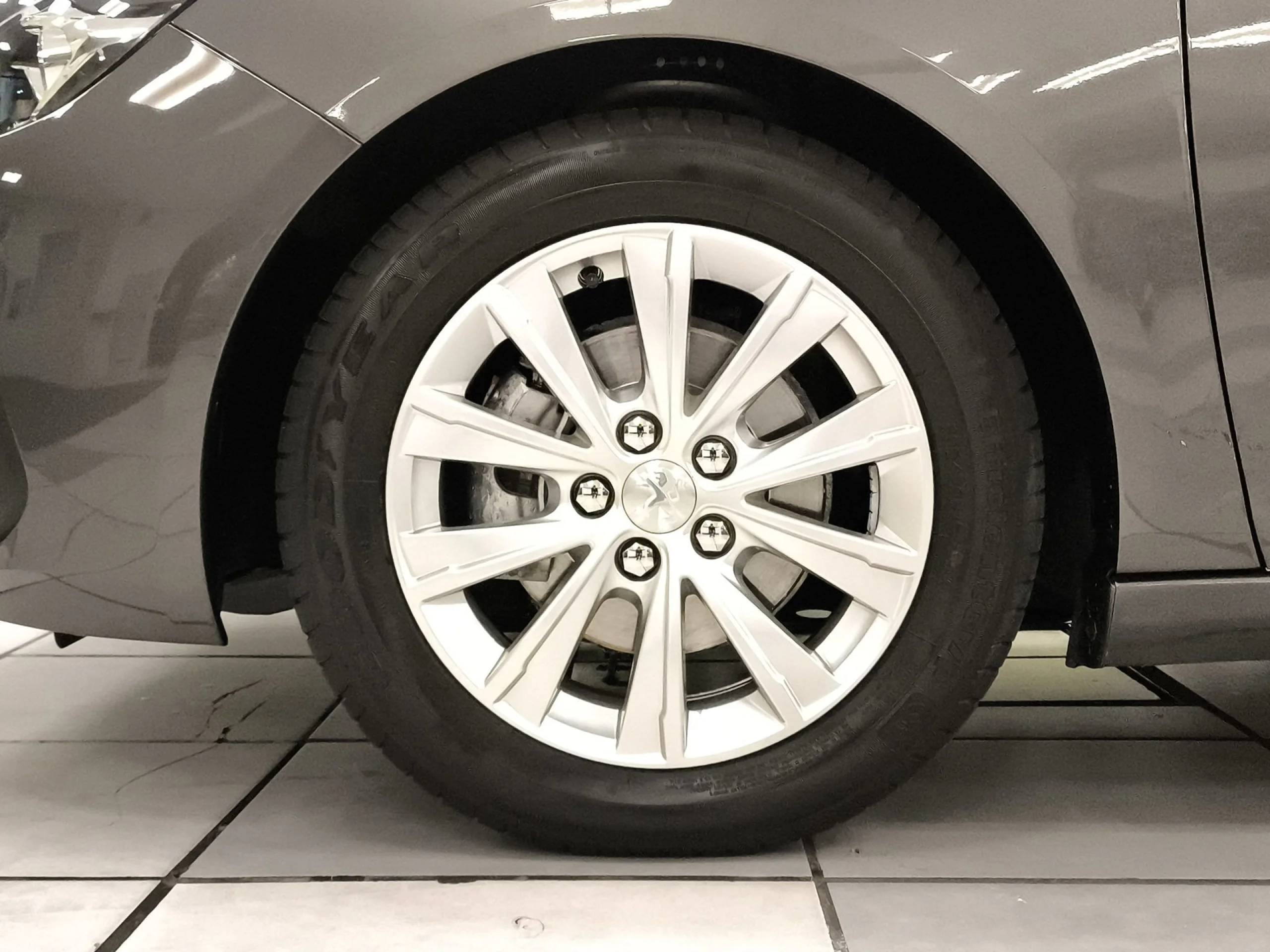 Peugeot 308 SW PureTech 130 SANDS Style 96 kW (130 CV) - Foto 7
