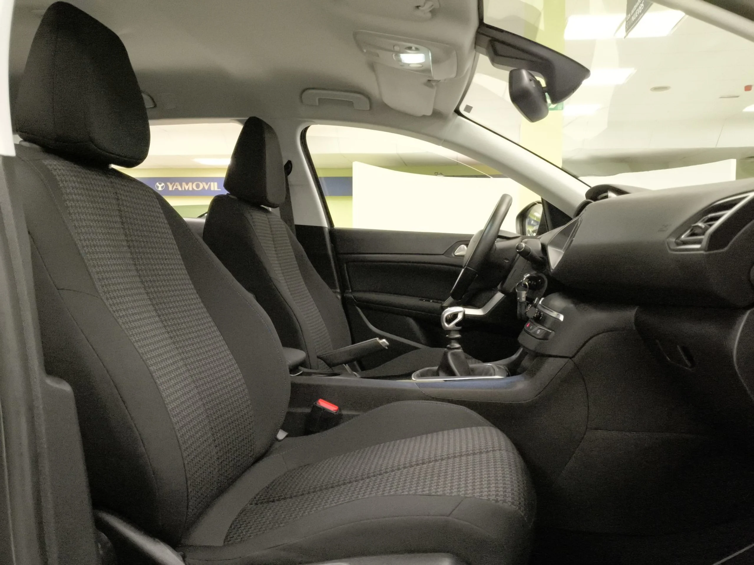 Peugeot 308 SW PureTech 130 SANDS Style 96 kW (130 CV) - Foto 19