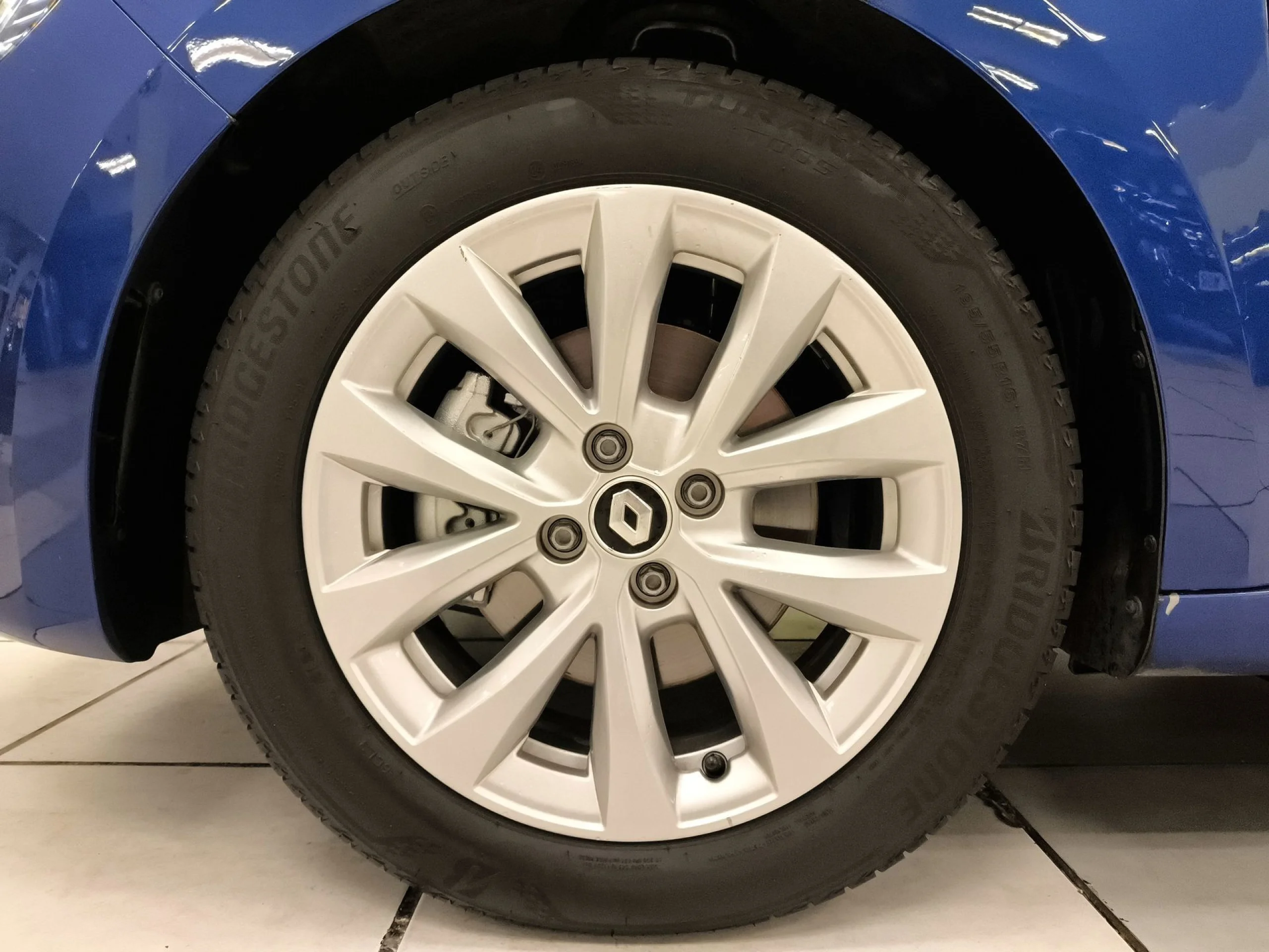 Renault Clio Initiale Paris E-Tech Híbrido 103 kW (140 CV) - Foto 7