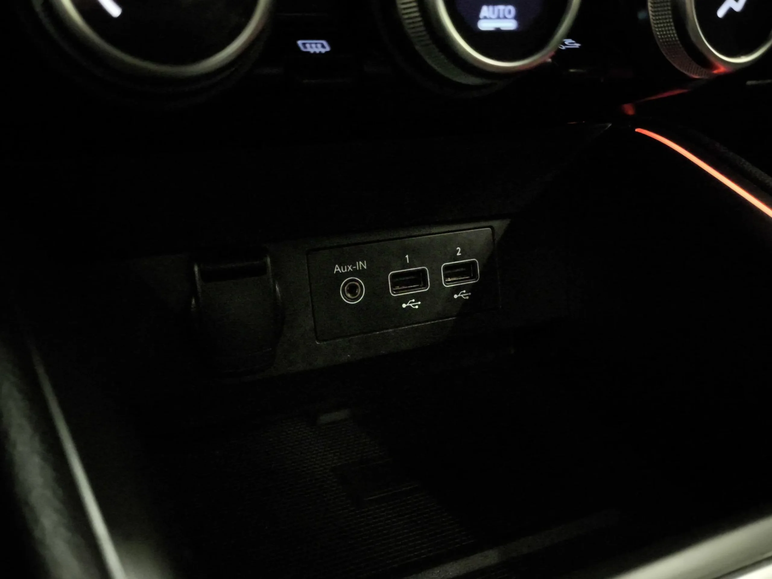 Renault Clio Initiale Paris E-Tech Híbrido 103 kW (140 CV) - Foto 21