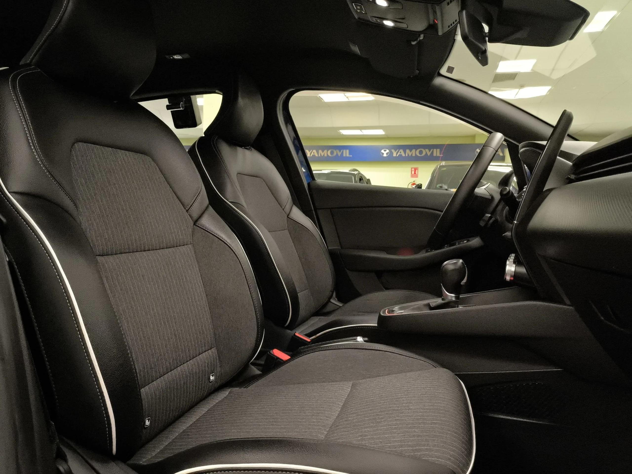 Renault Clio Initiale Paris E-Tech Híbrido 103 kW (140 CV) - Foto 24