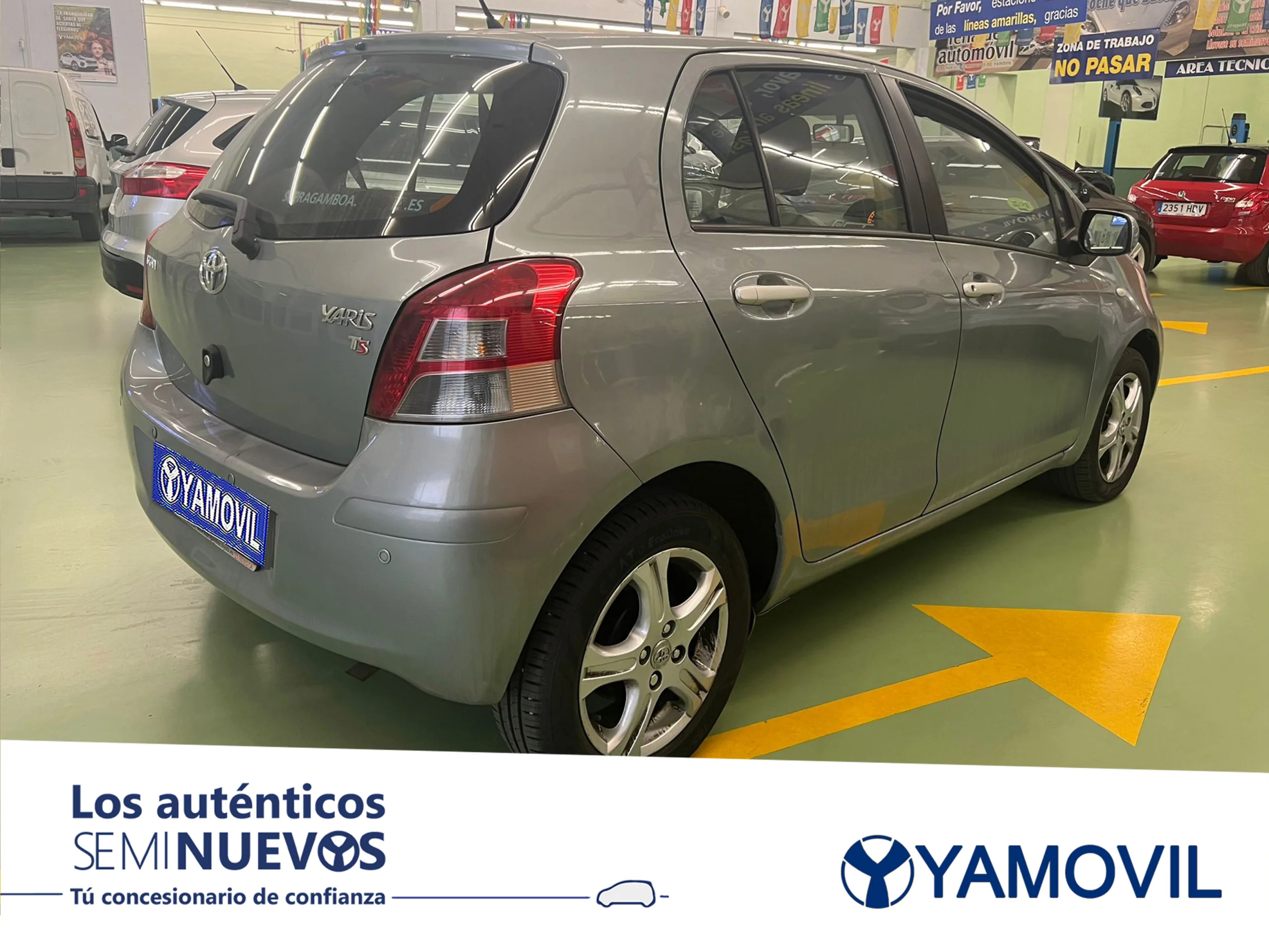 Toyota Yaris TS 5P - Foto 2