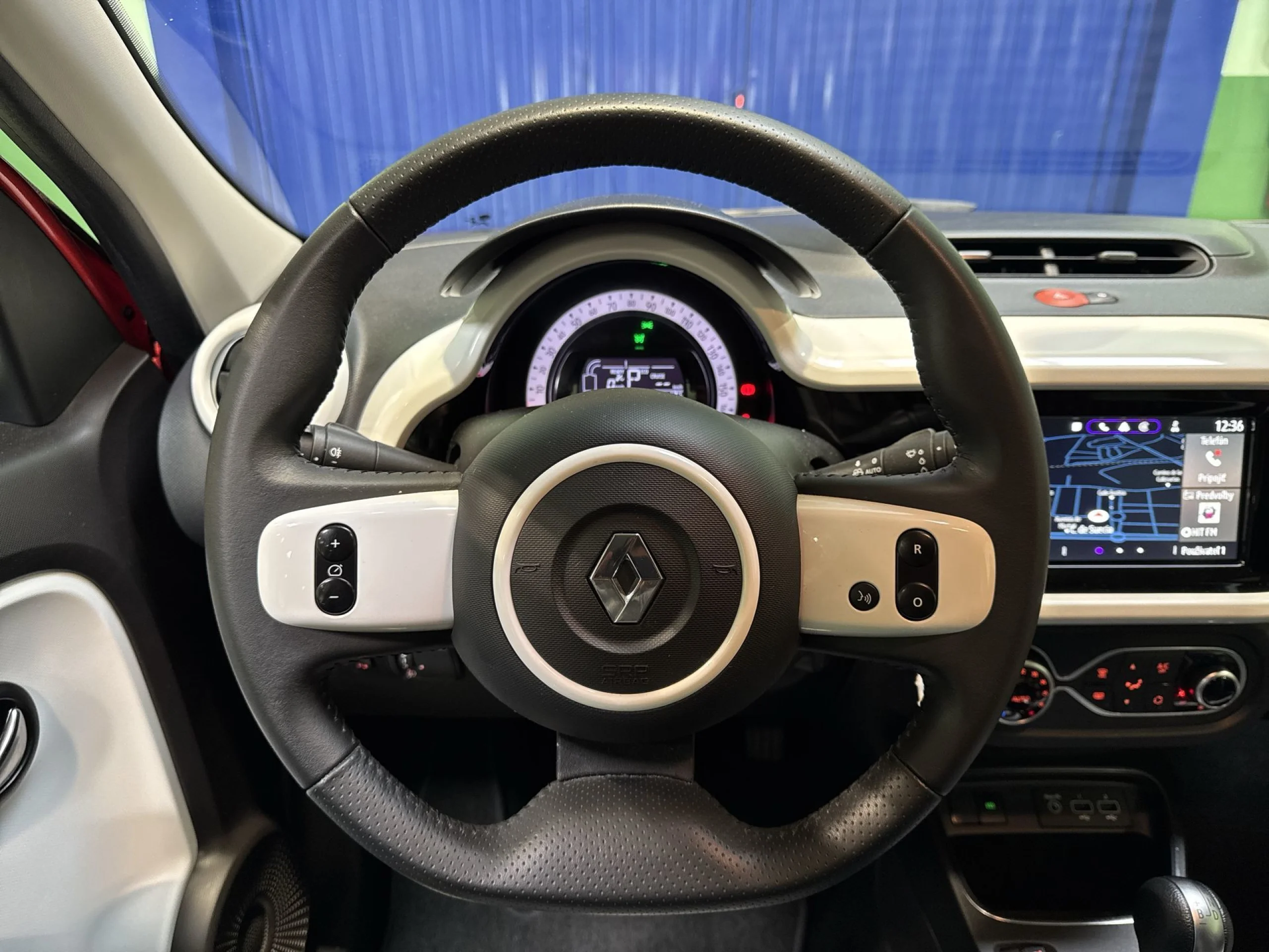 Renault Twingo Zen R80 batería 20kWh 60 kW (82 CV) - Foto 13