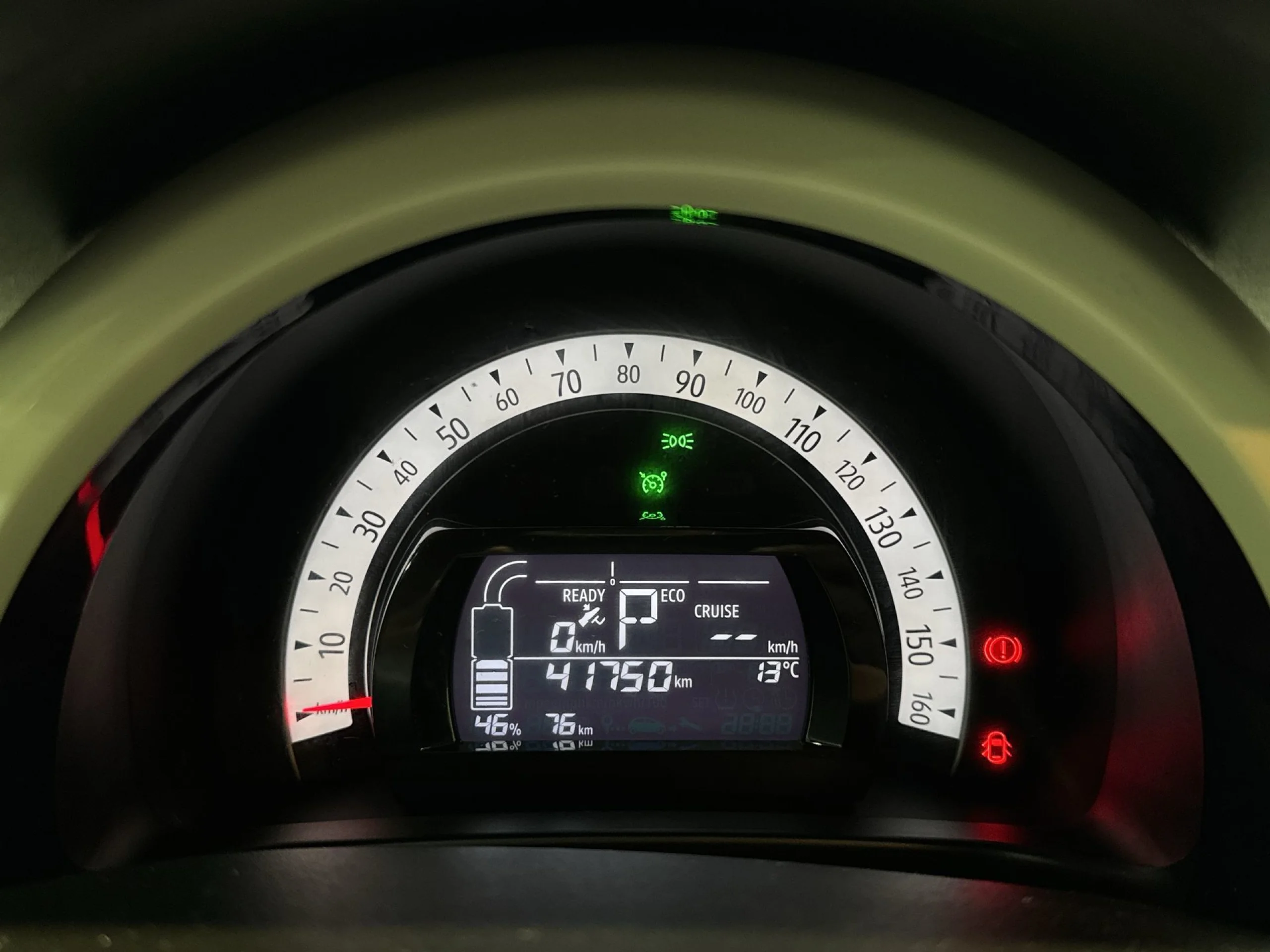 Renault Twingo Zen R80 batería 20kWh 60 kW (82 CV) - Foto 14