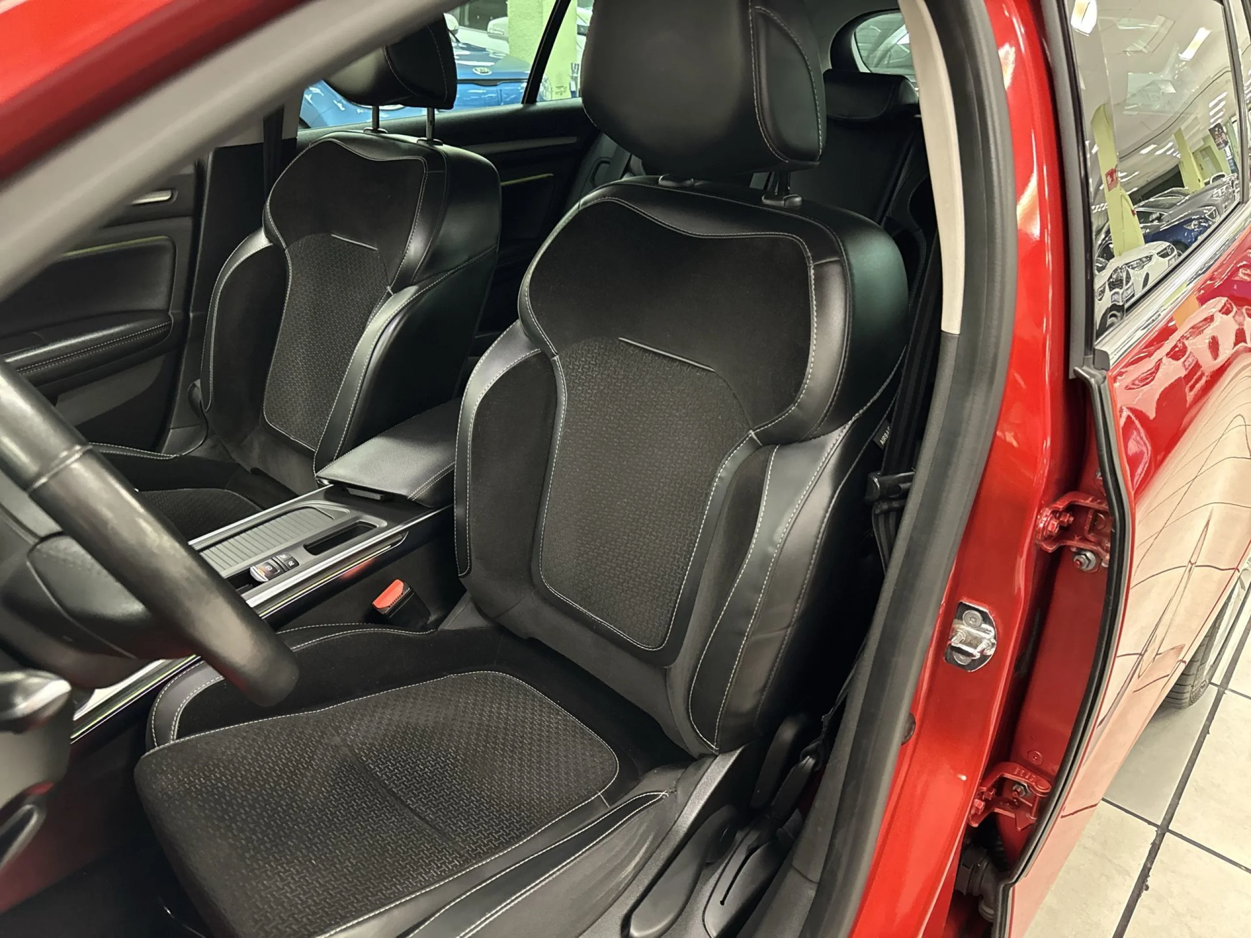 Renault Megane Zen Energy TCe 97 kW (130 CV) - Foto 8