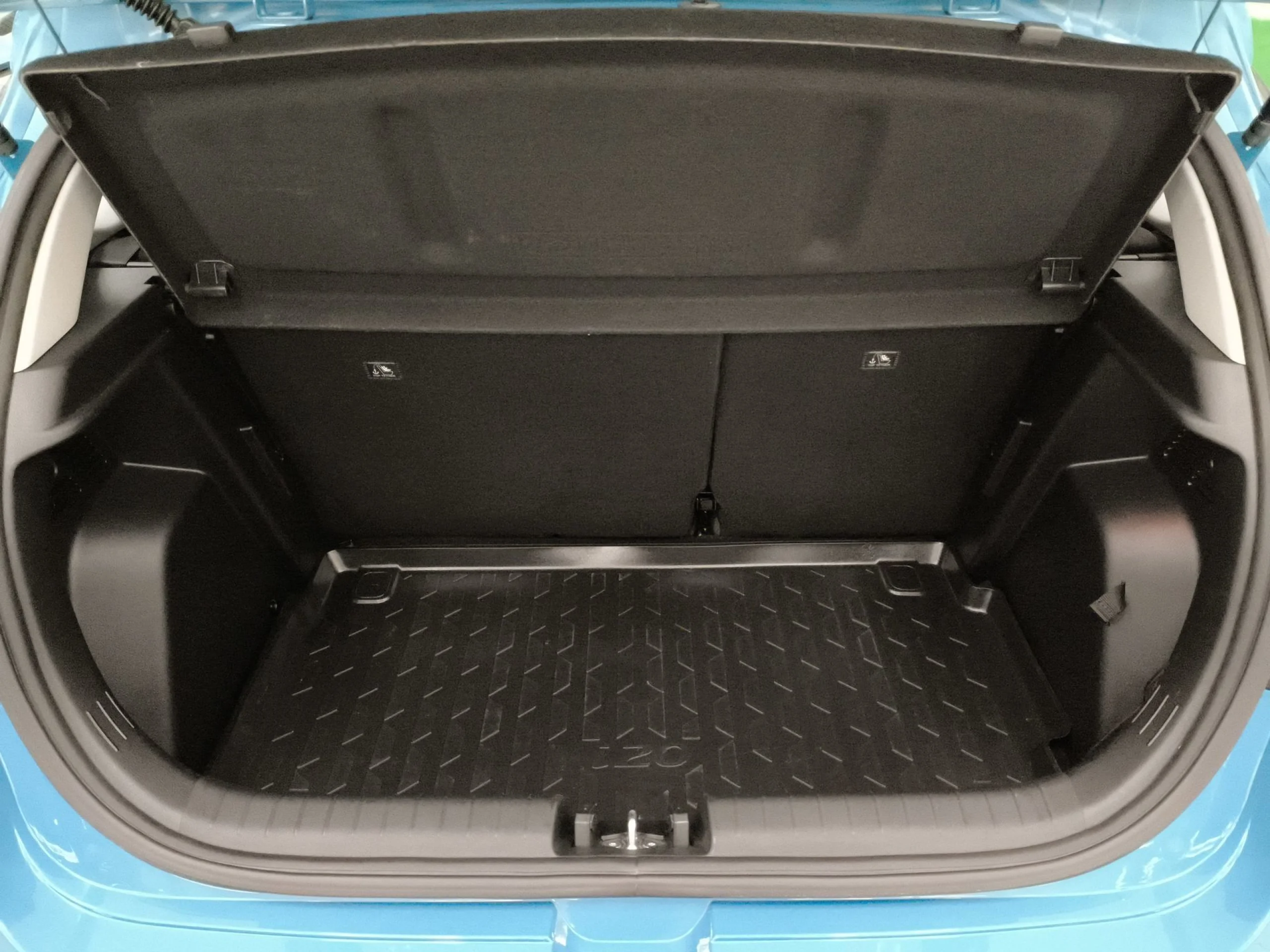 Hyundai I20 1.0 TGDI Klass 74 kW (100 CV) - Foto 19