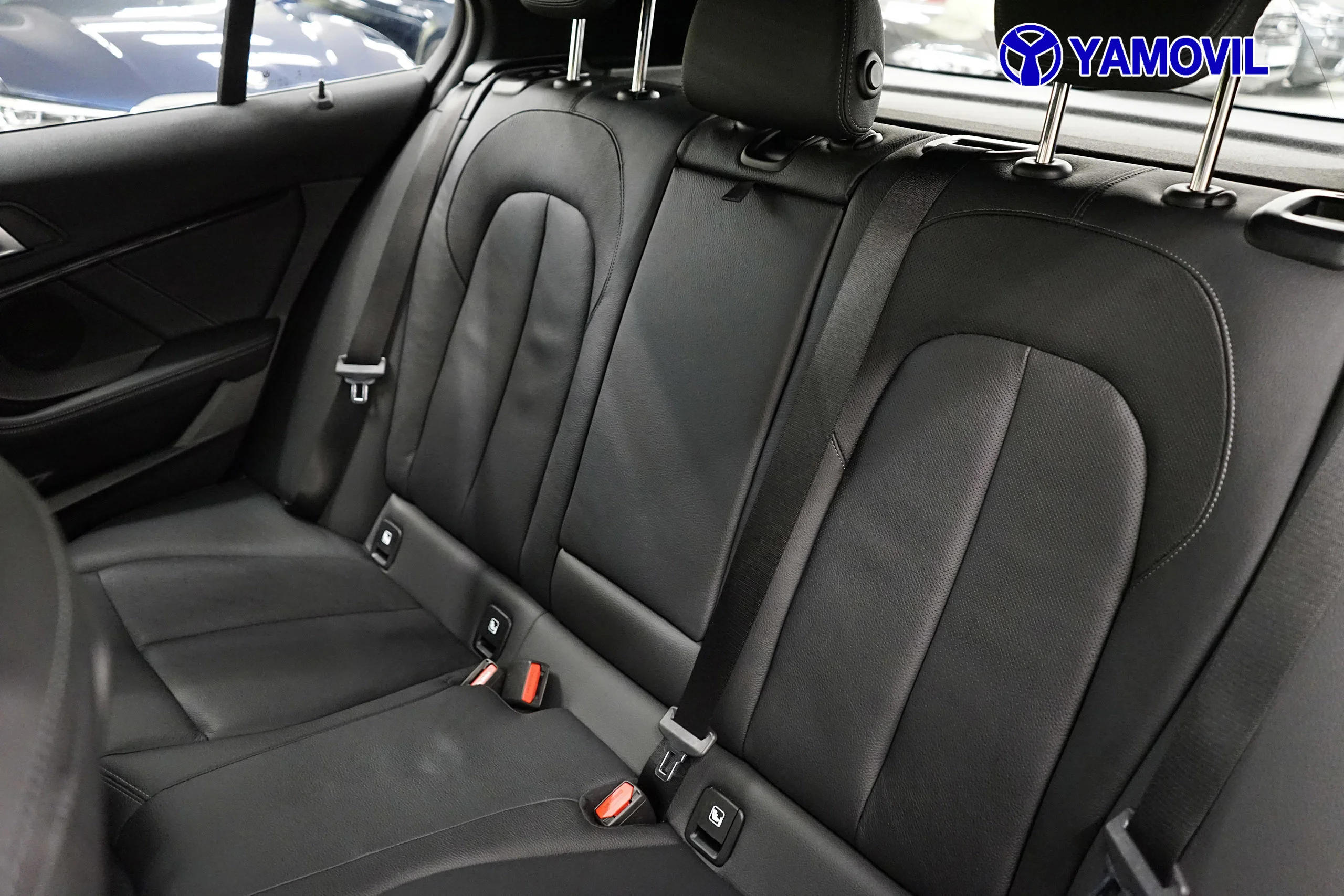 BMW Serie 1 118d Business 110 kW (150 CV) - Foto 14