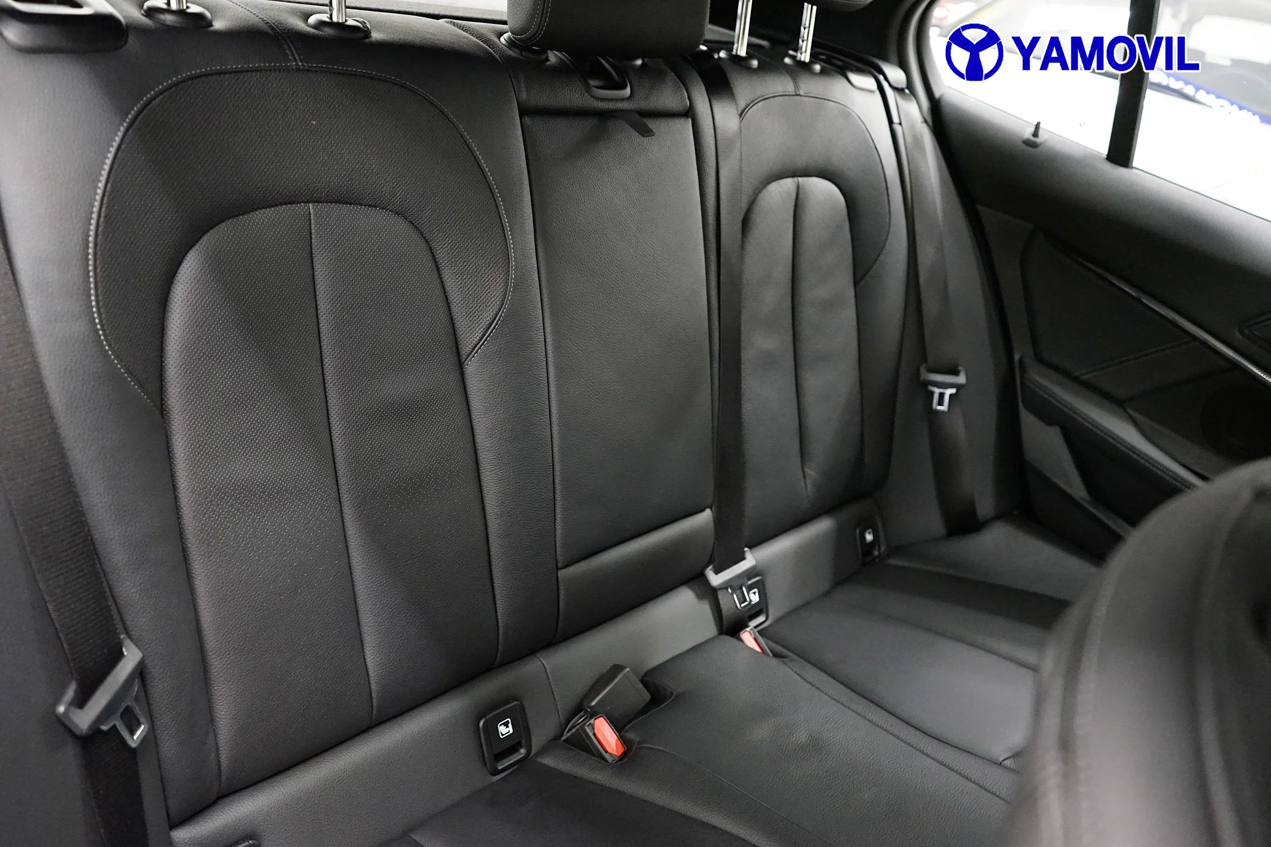 BMW Serie 1 118d Business 110 kW (150 CV) - Foto 16