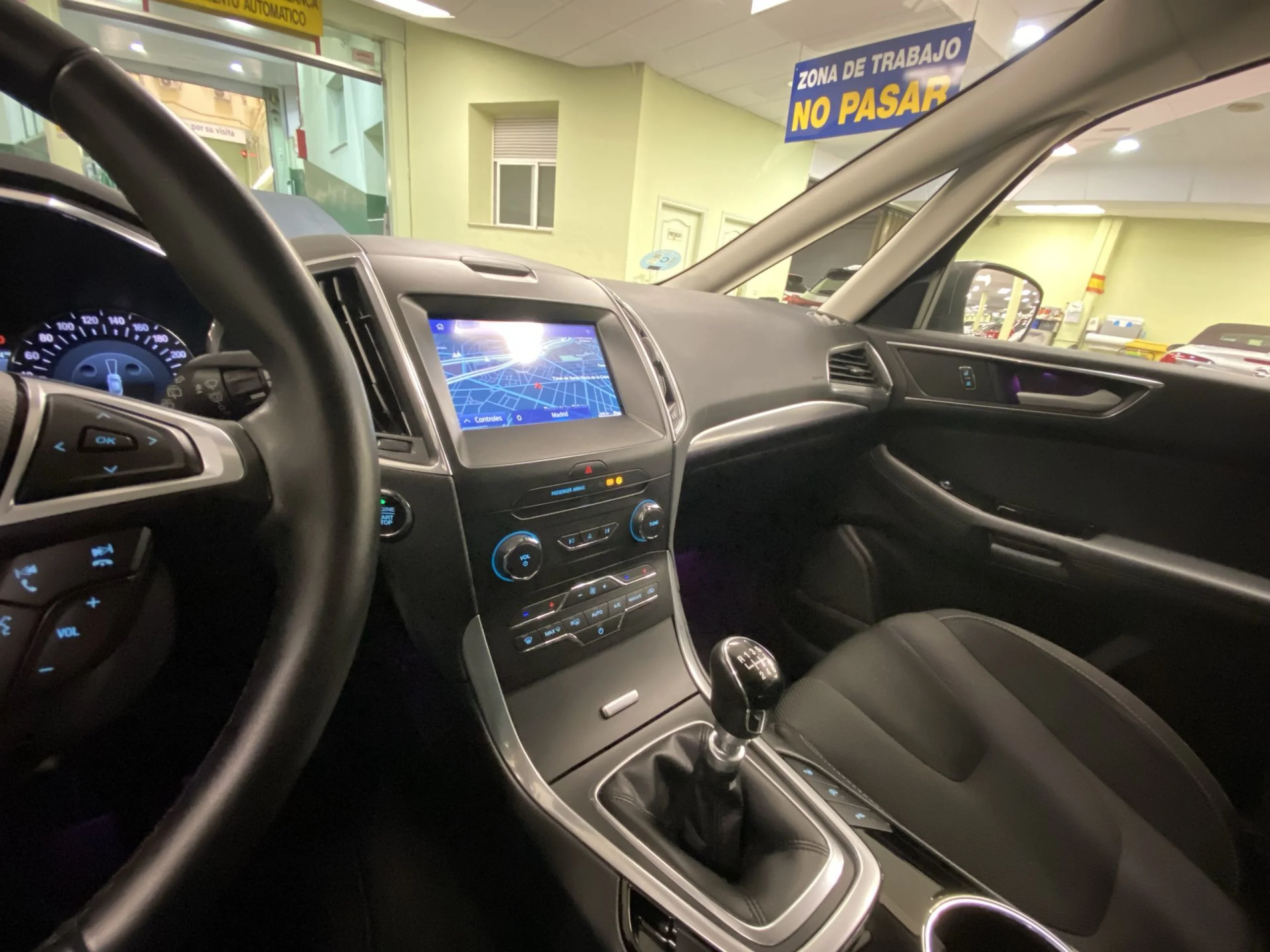 Ford S-Max 2.0 TDCI Panther Titanium 110 kW (150 CV) - Foto 18