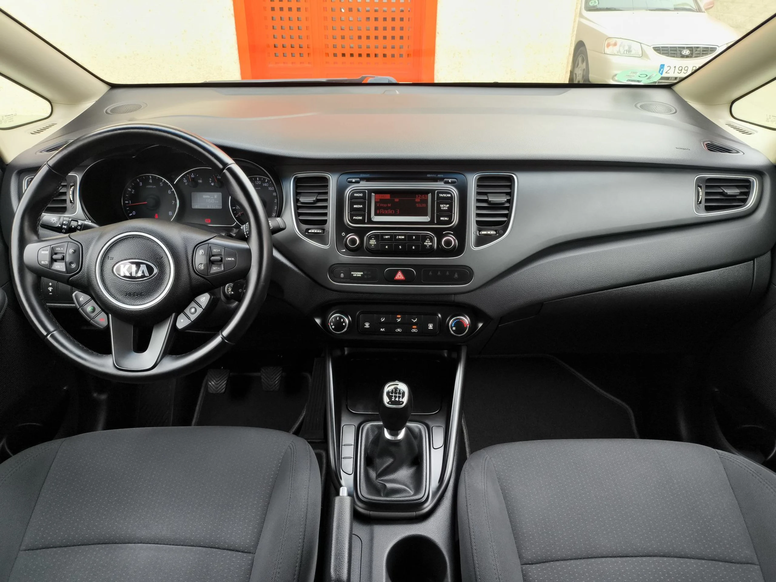 Kia Carens 1.6 GDi Concept 99 kW (135 CV) - Foto 11