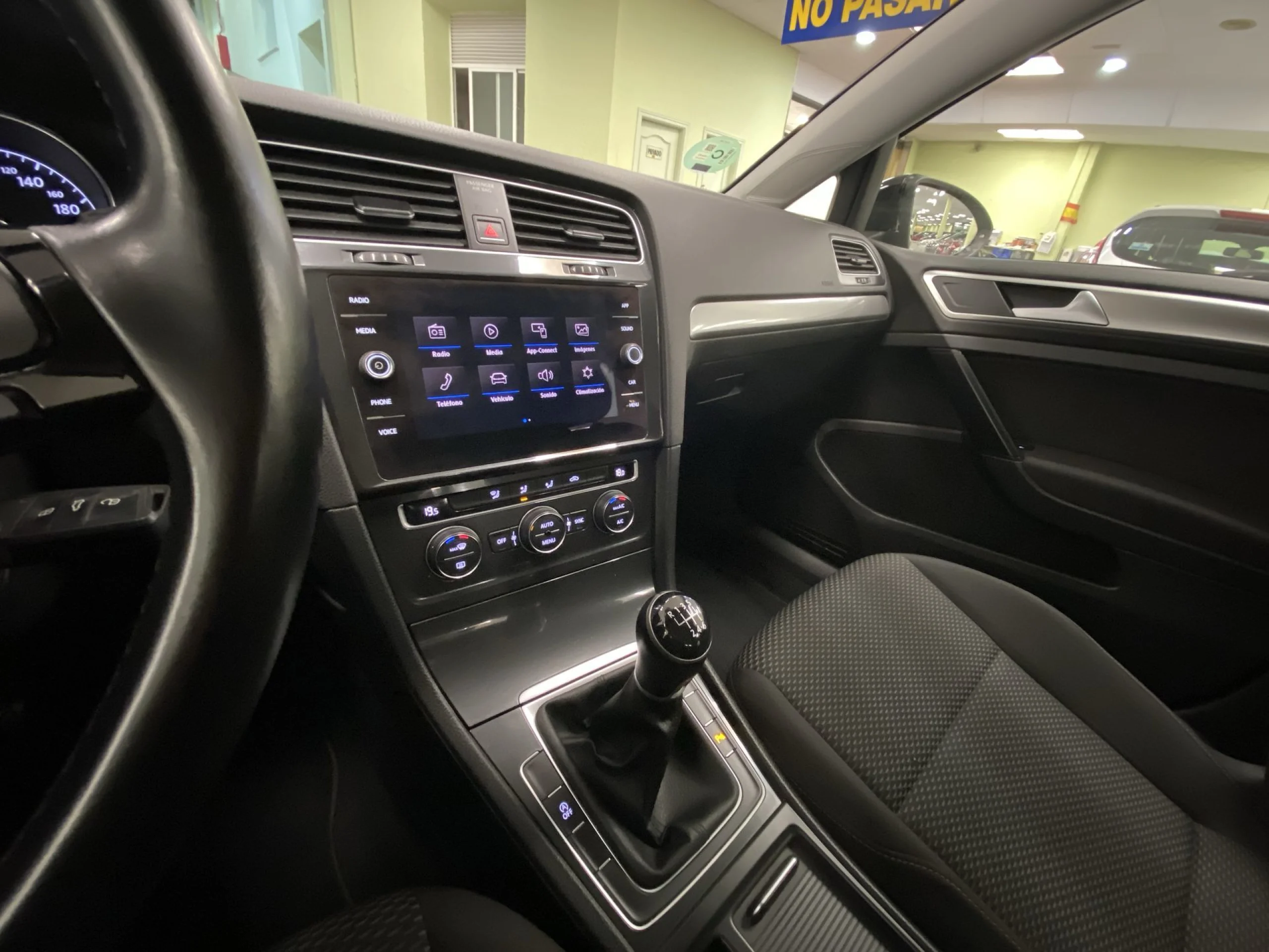 Volkswagen Golf Ready2Go 1.0 TSI 81 kW (110 CV) - Foto 17