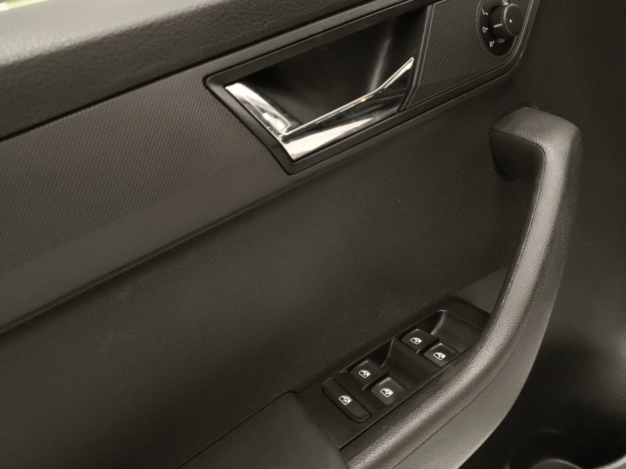 Skoda Fabia 1.0 TSI Ambition Plus 70 kW (95 CV) - Foto 10