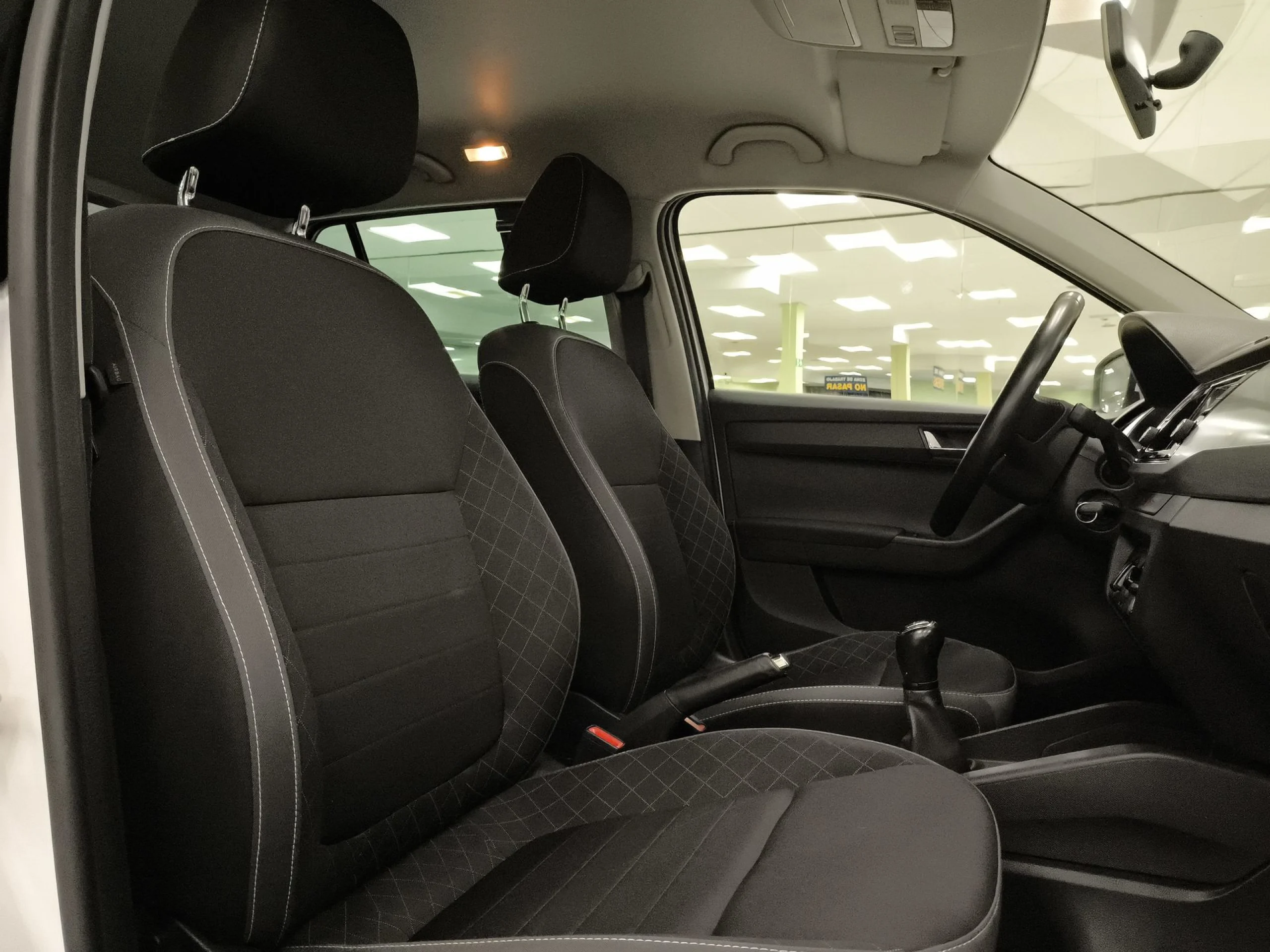 Skoda Fabia 1.0 TSI Ambition Plus 70 kW (95 CV) - Foto 23